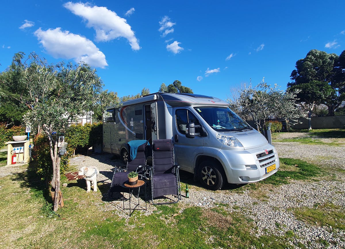 Peter, Myran en Luka: de eerste ervaringen als fulltime camperaars