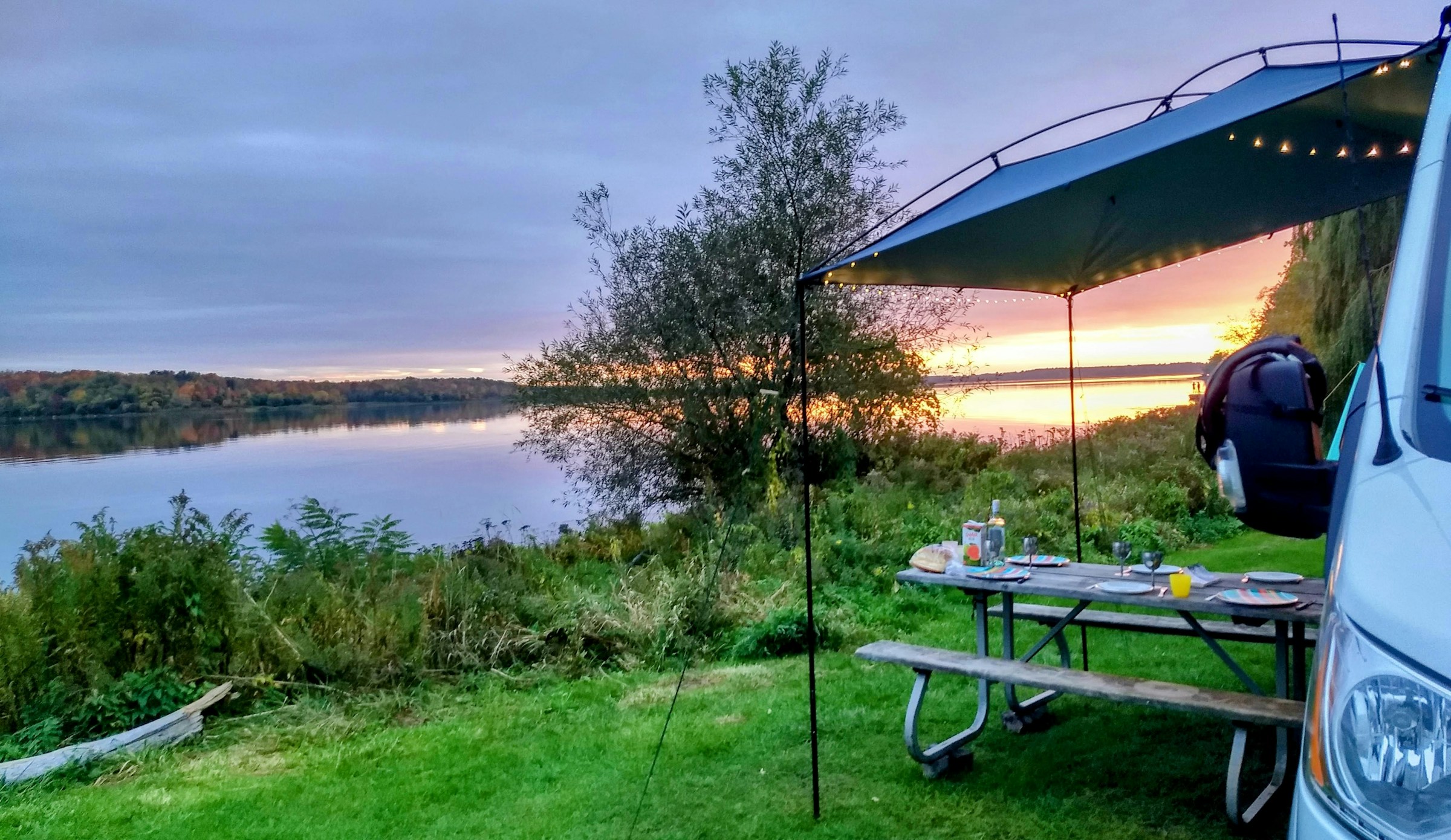 Buchen Sie einen Campingplatz oder Wohnmobilstellplatz direkt