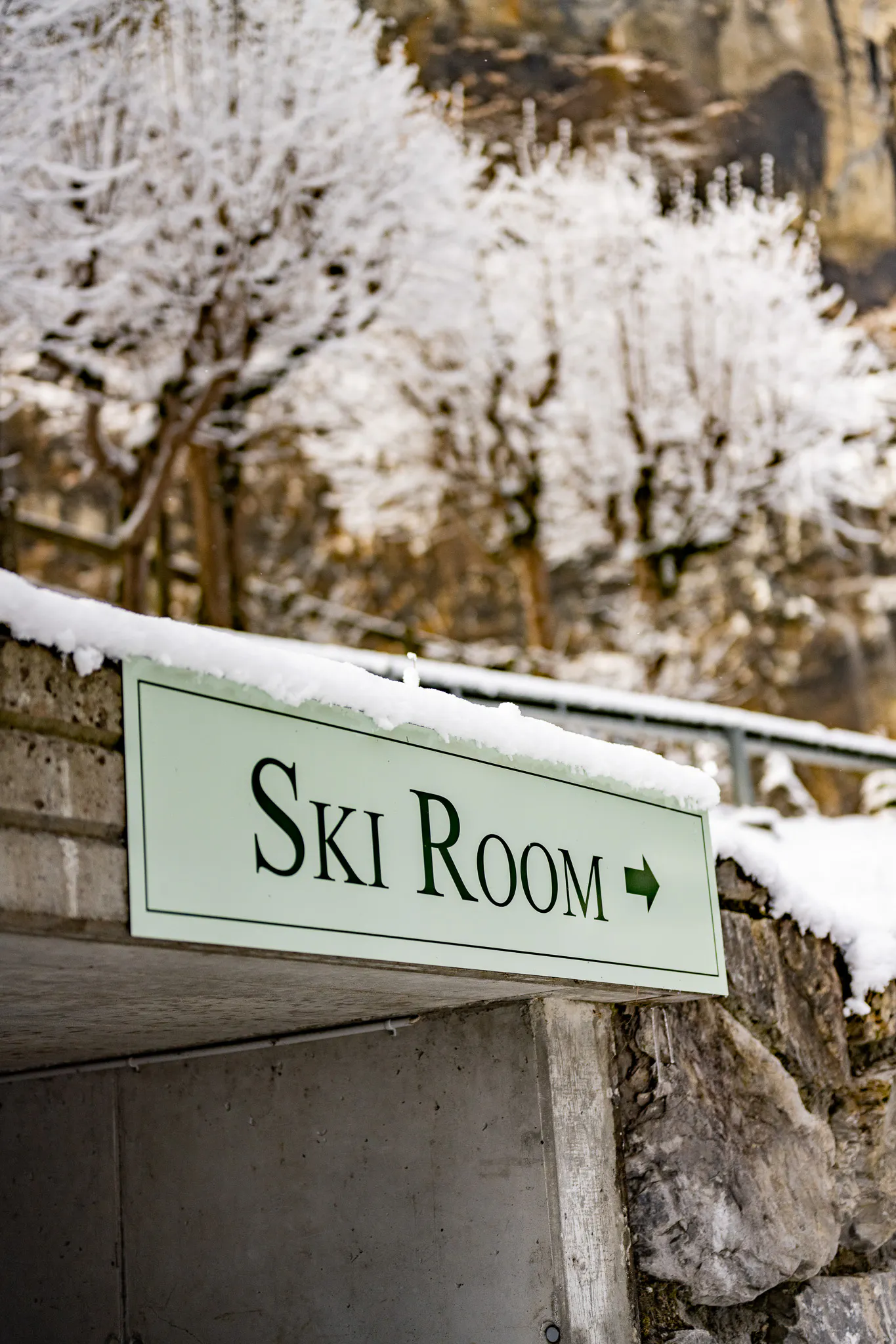 Beschilderung des Skiraum auf dem Campingplatz Jungfrau