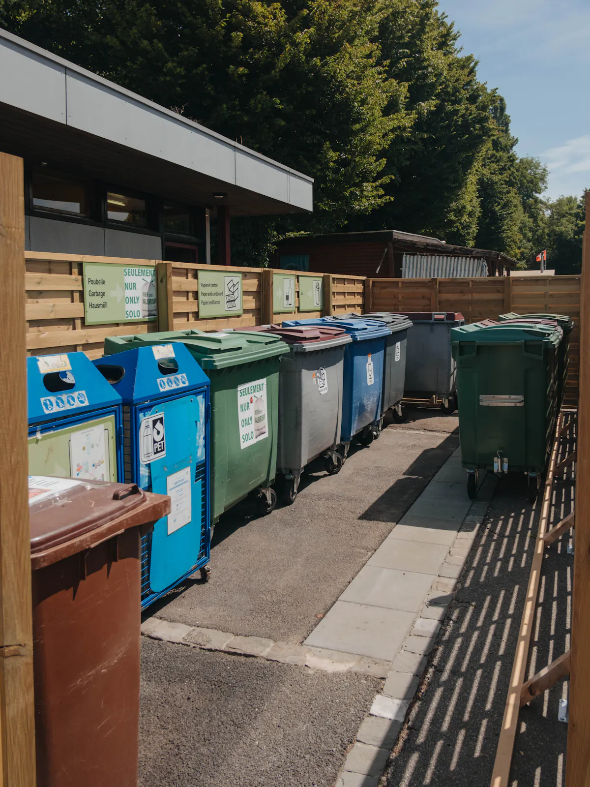 recycling station camping lausanne
