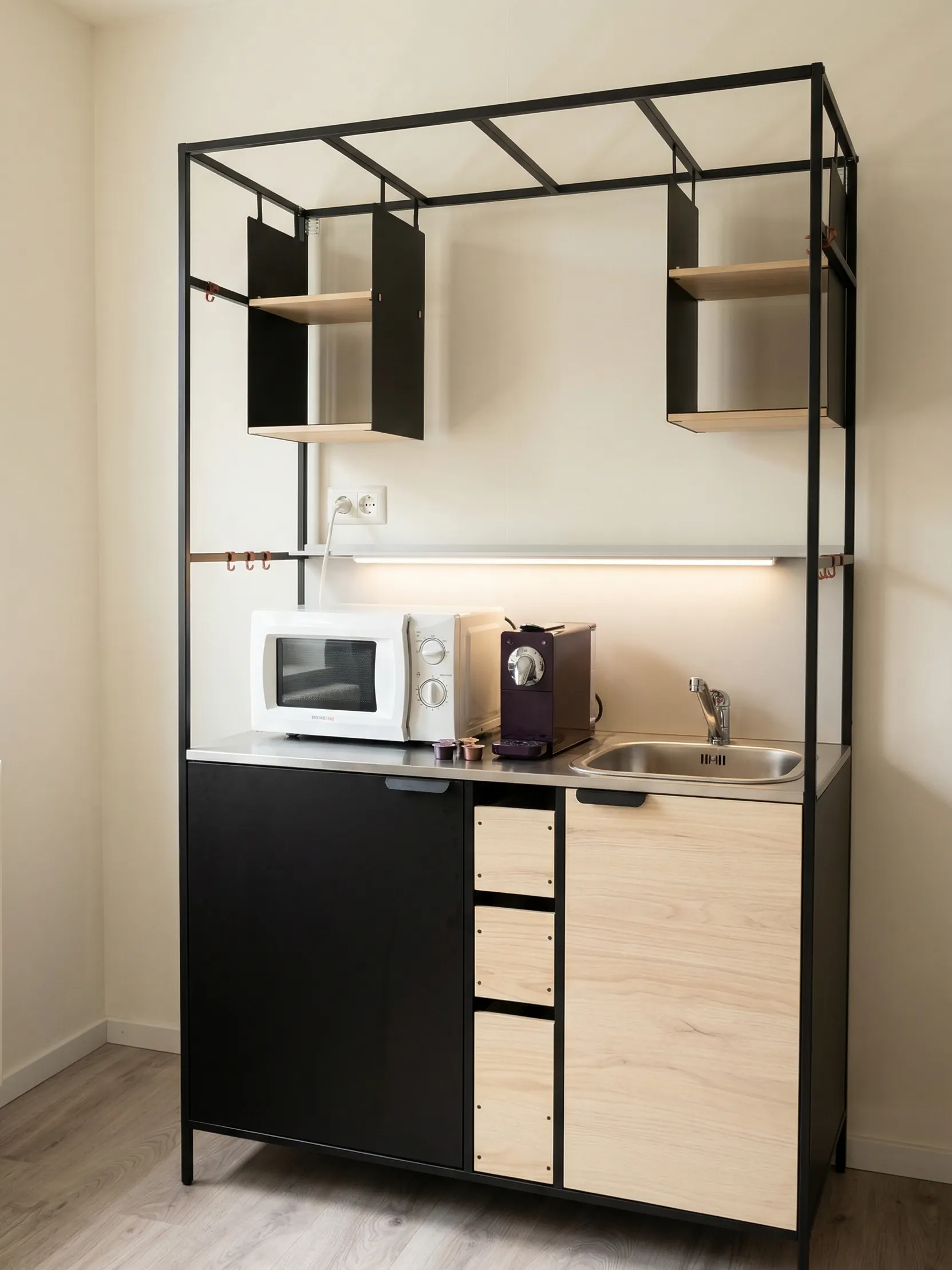 Küchenzeile Unterkunft Le Nook Camping Lausanne