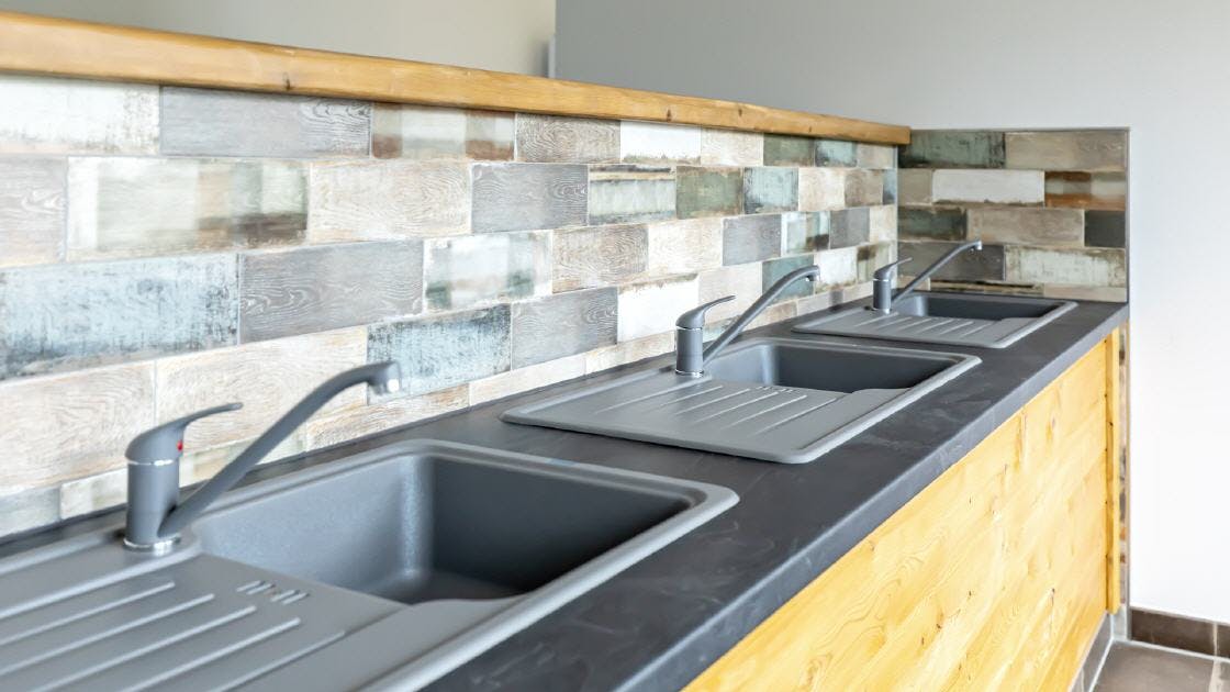 Koch- und Spülküche