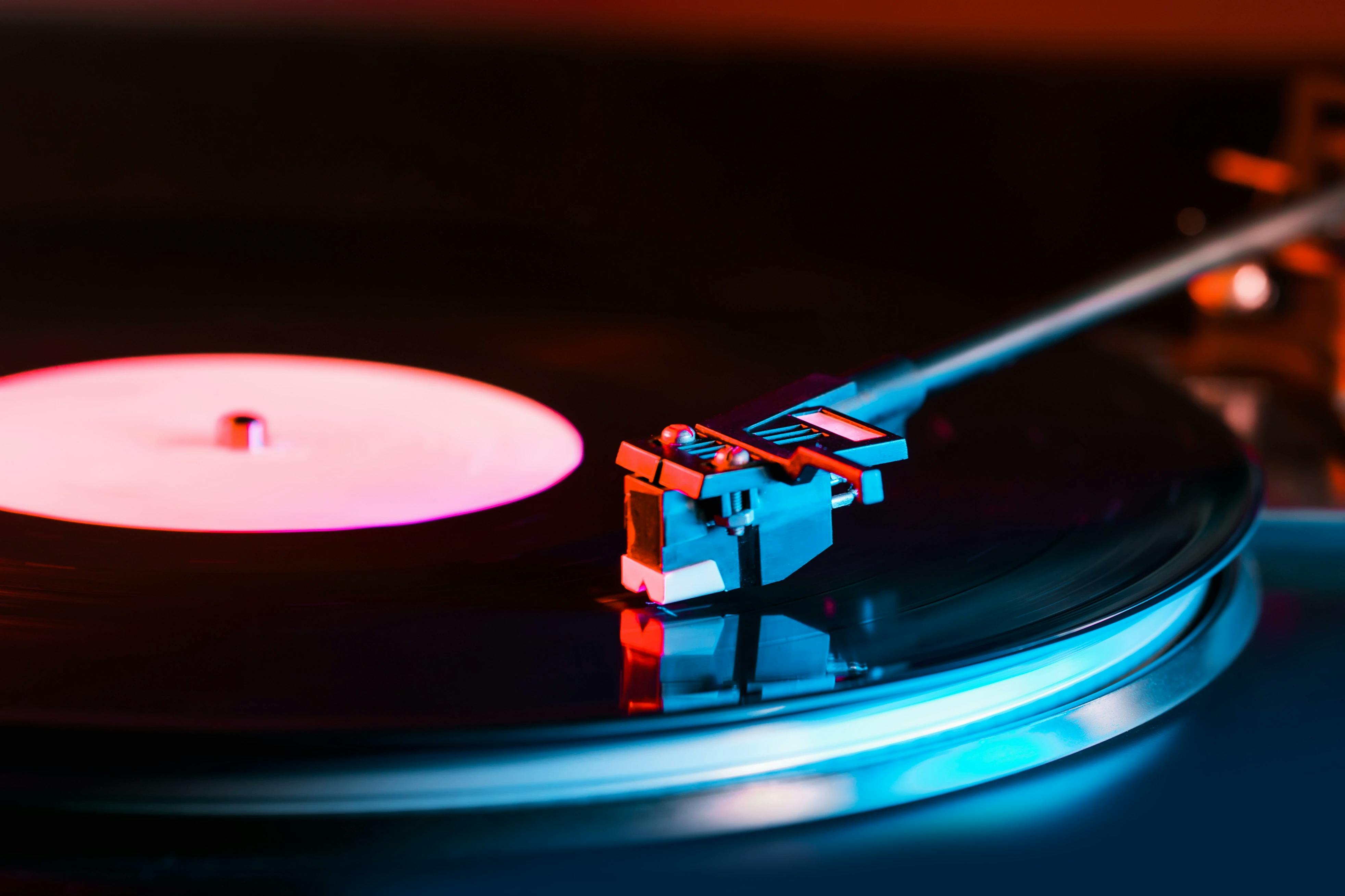 vinyle-tourne