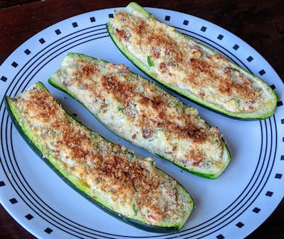 Jalapeño Popper Zucchini Boats