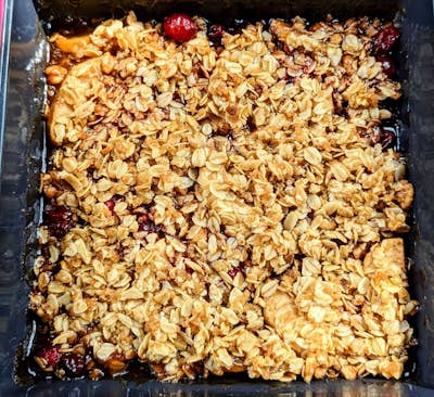 Apple Cranberry Crumble