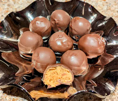 Butterfinger Balls