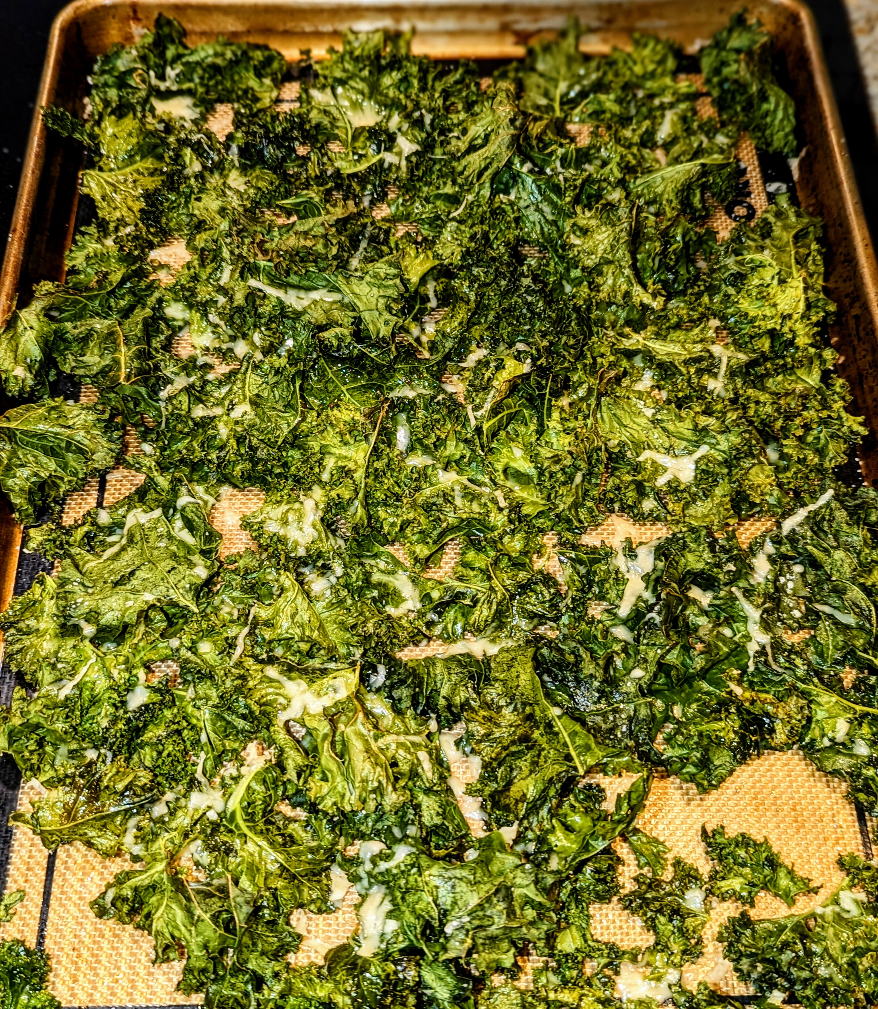 Baked Parmesan Kale Chips
