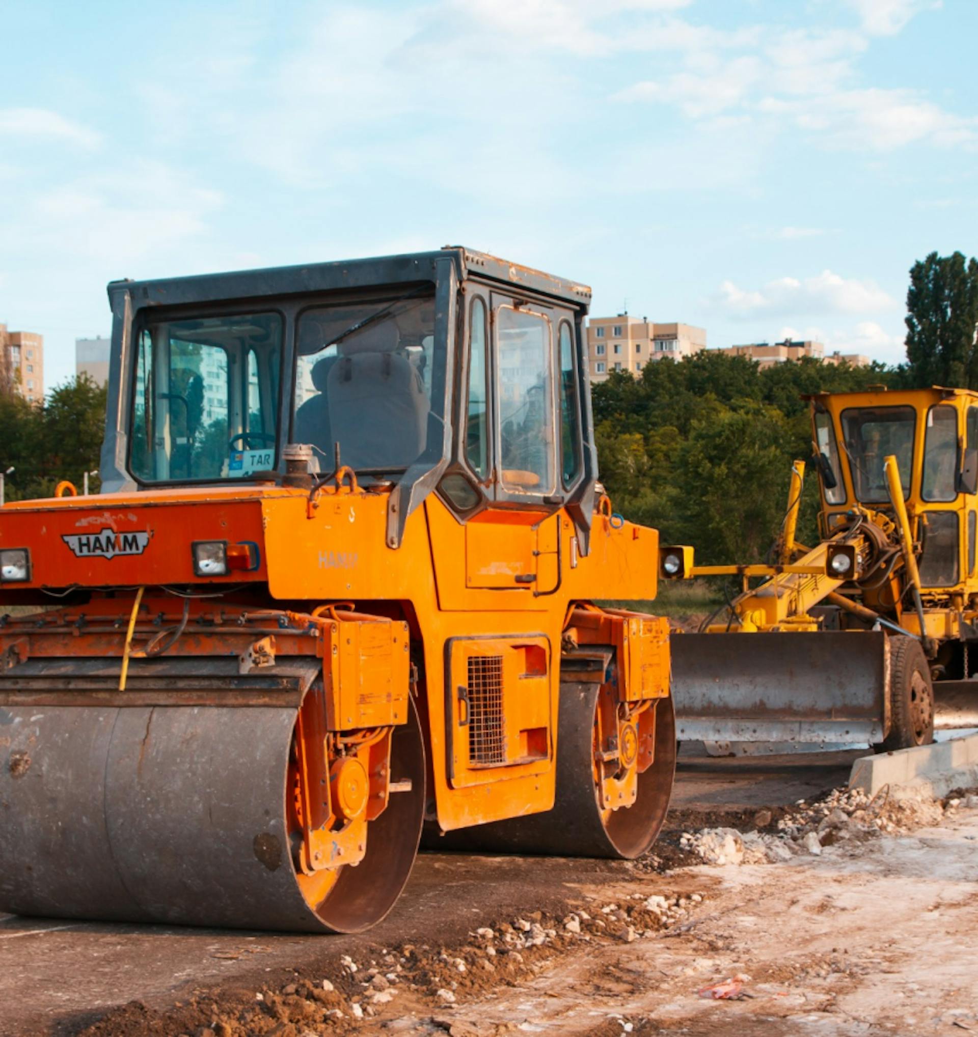 cat pillar on site