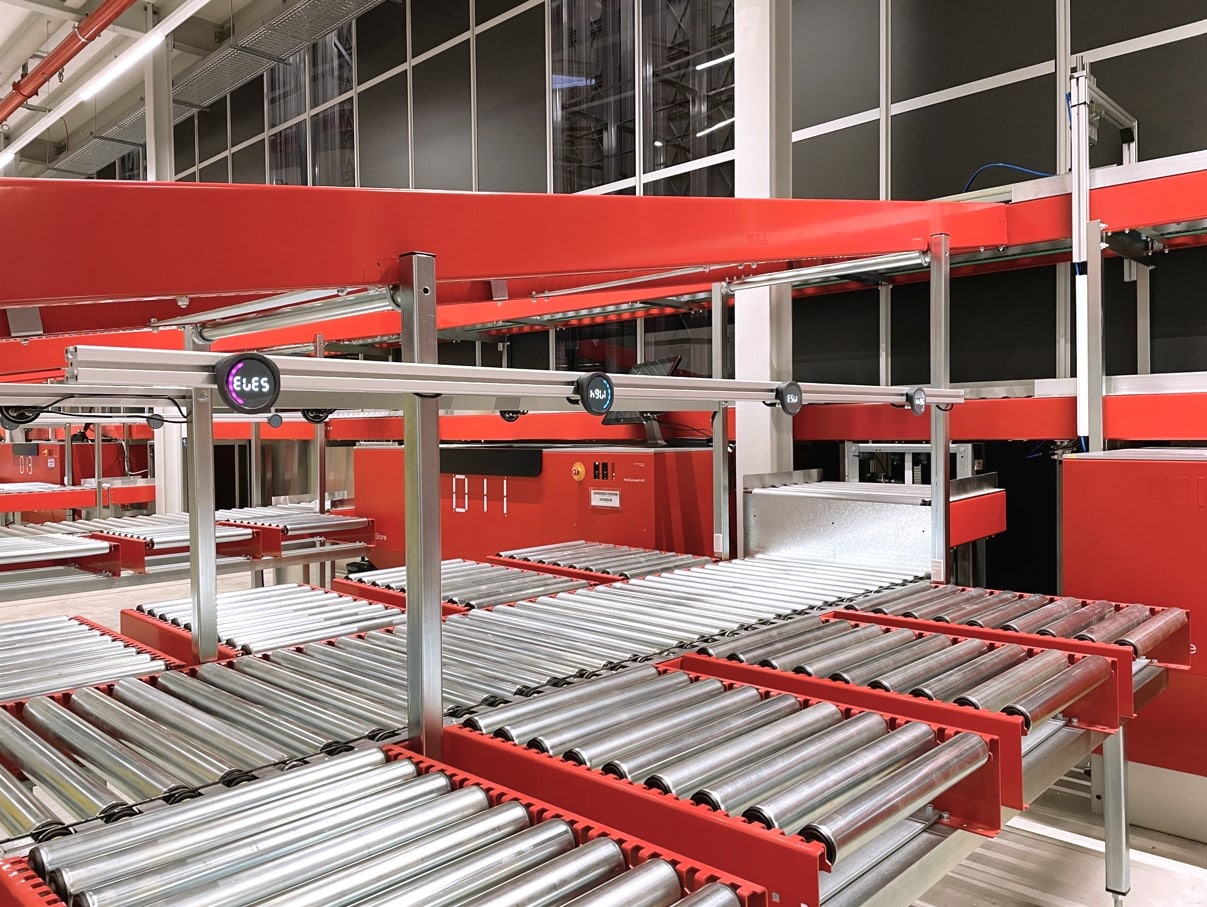 Robuste Pick-by-Light Taster für die Lagerautomation