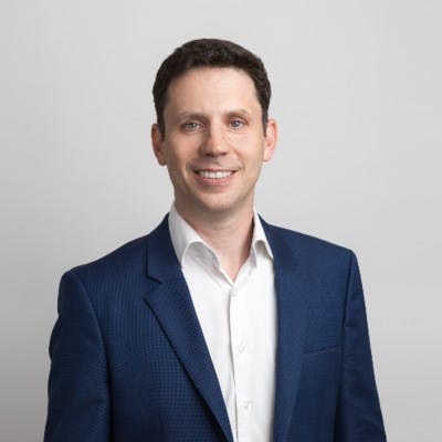 Arnold Chaterlain, Transformation Program Director at Signify about carbmee