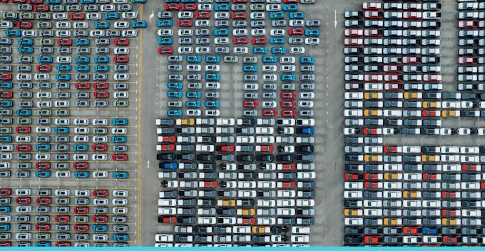 Challenges in the Automotive Sector: The Path to a Sustainable Supply Chain