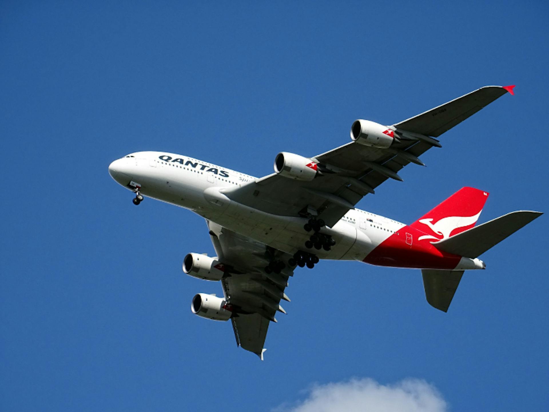 Qantas airplane symbolising lessons from climate claims