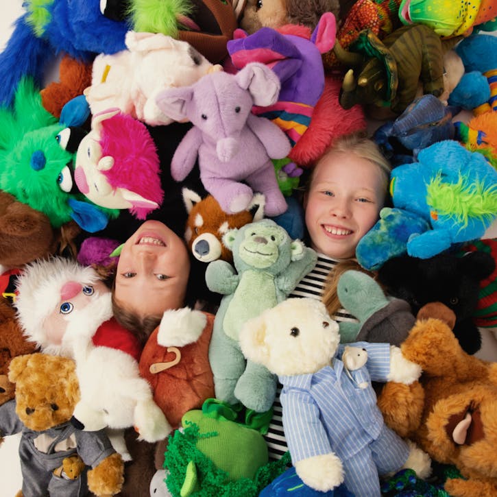 Cardgains The Puppet Company New Products