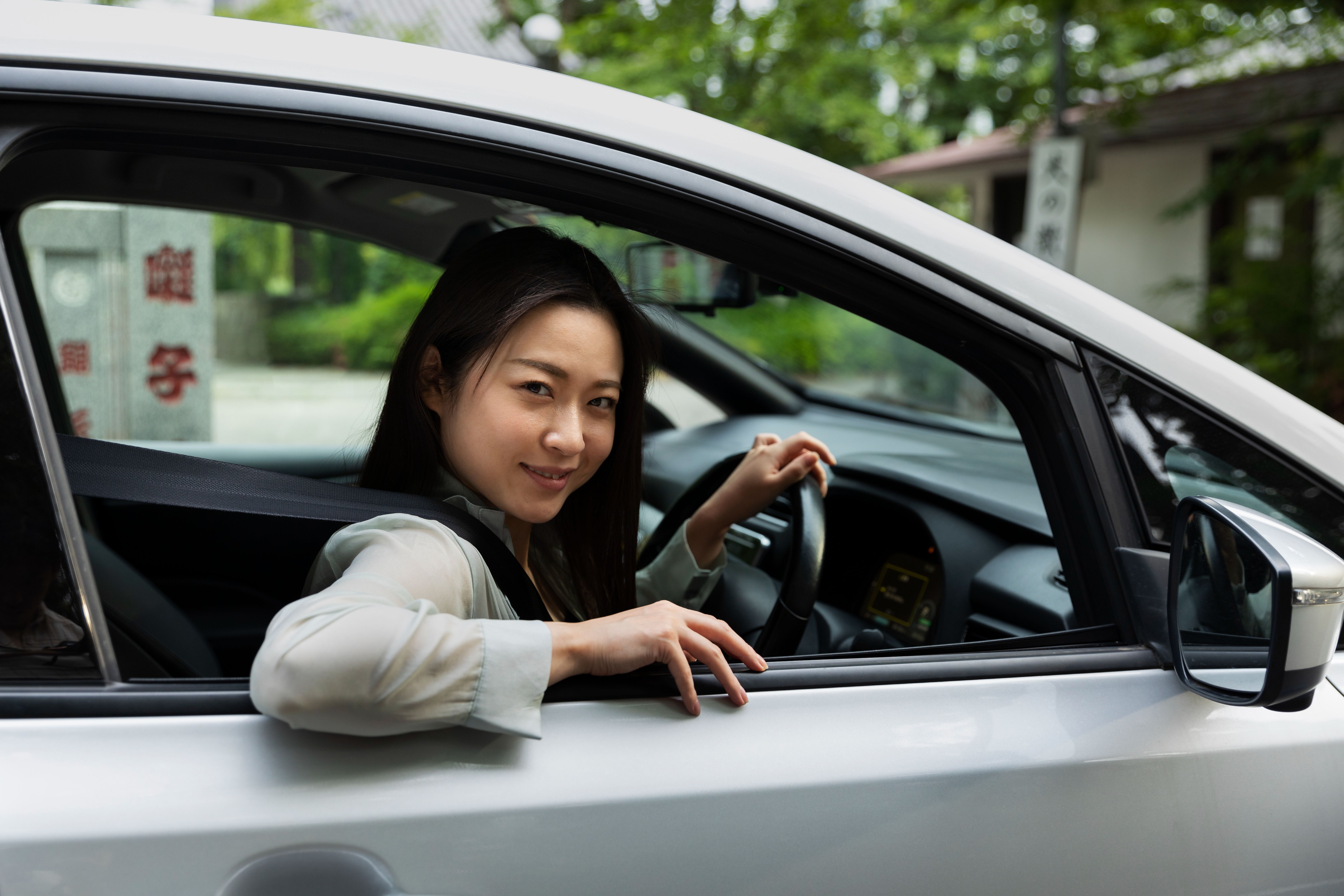 Used Car vs. New Car in Malaysia 2025 – Which One Saves You More RM?