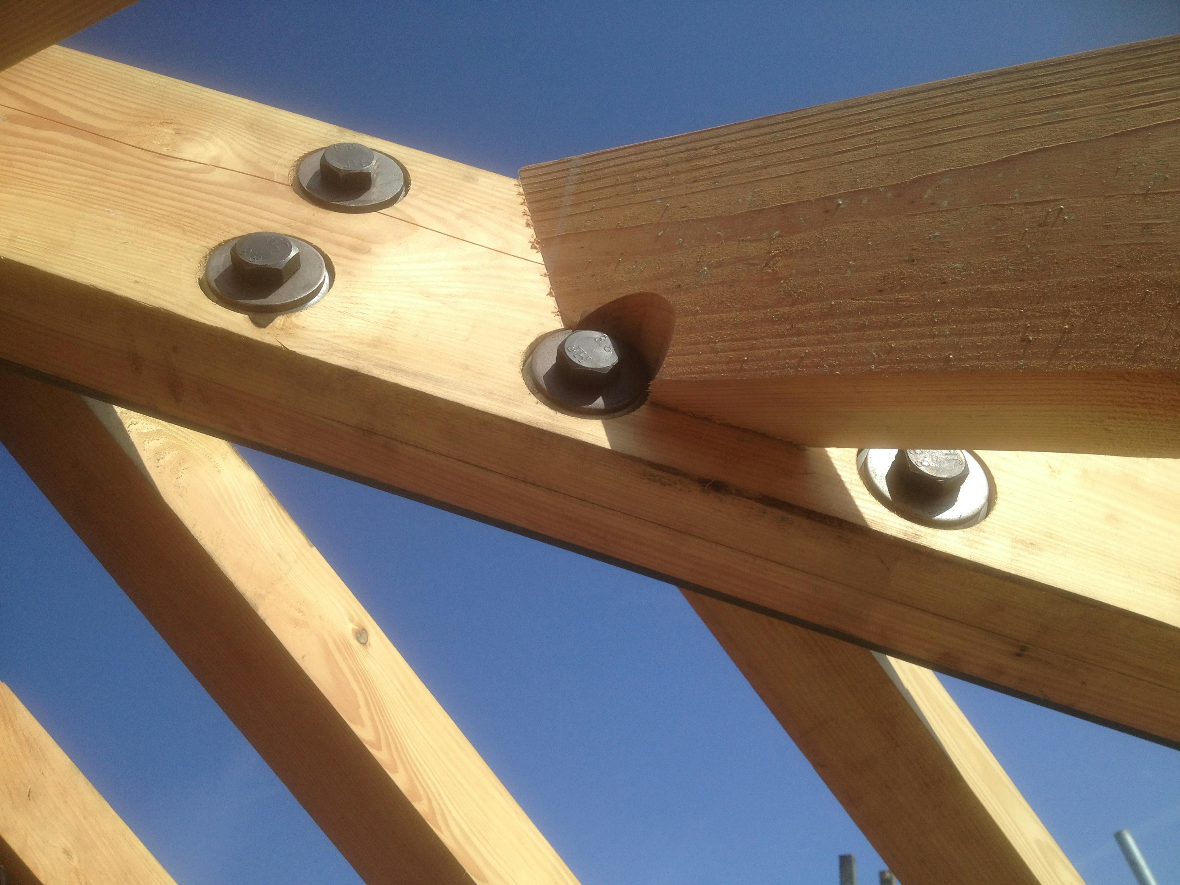 A Douglas fir frame with steel connections