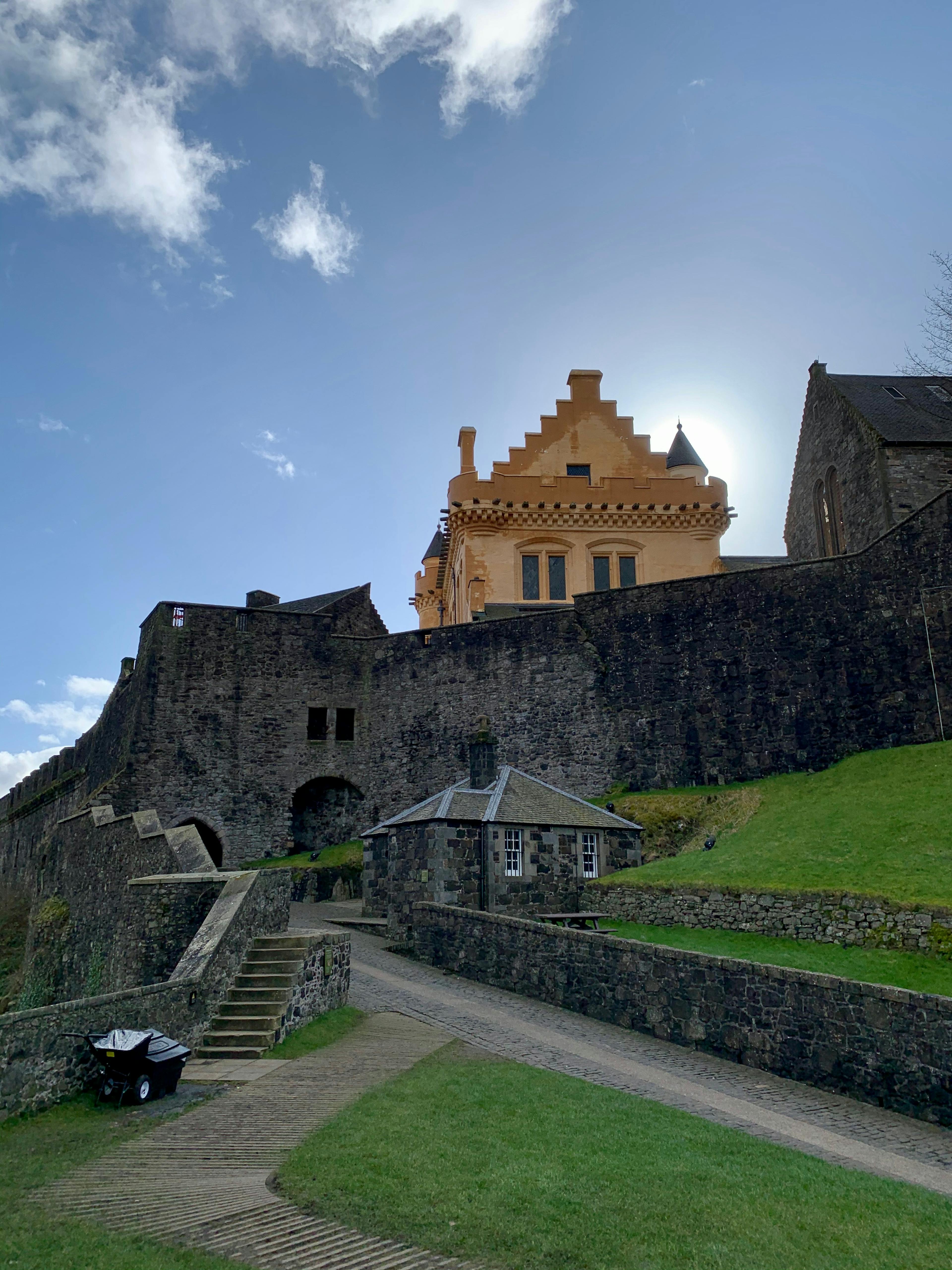 External image of the yellow Stirling Castle Great Hall