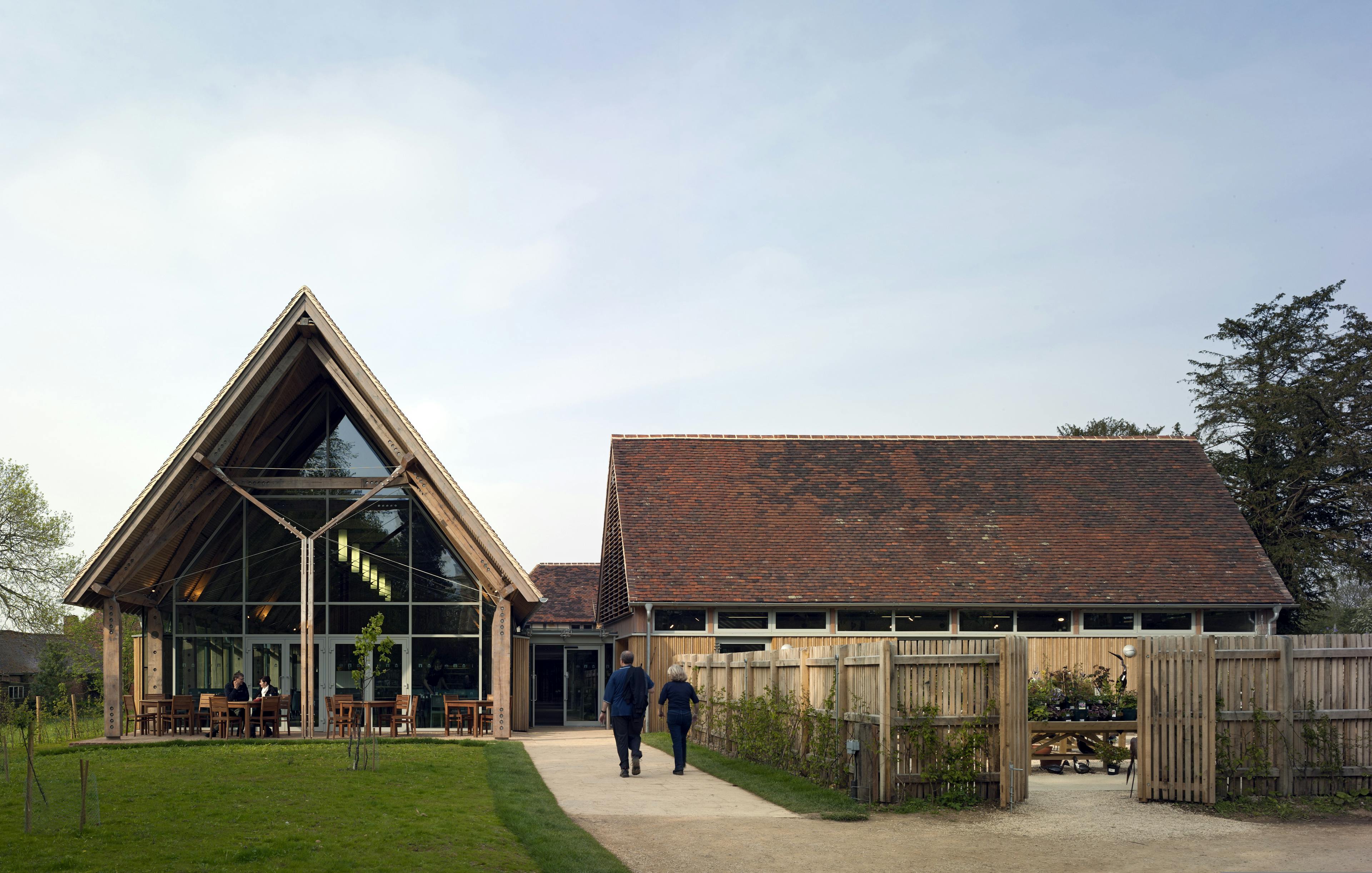 A visitors centre and cafe made with a diagrid roof constructed from larch