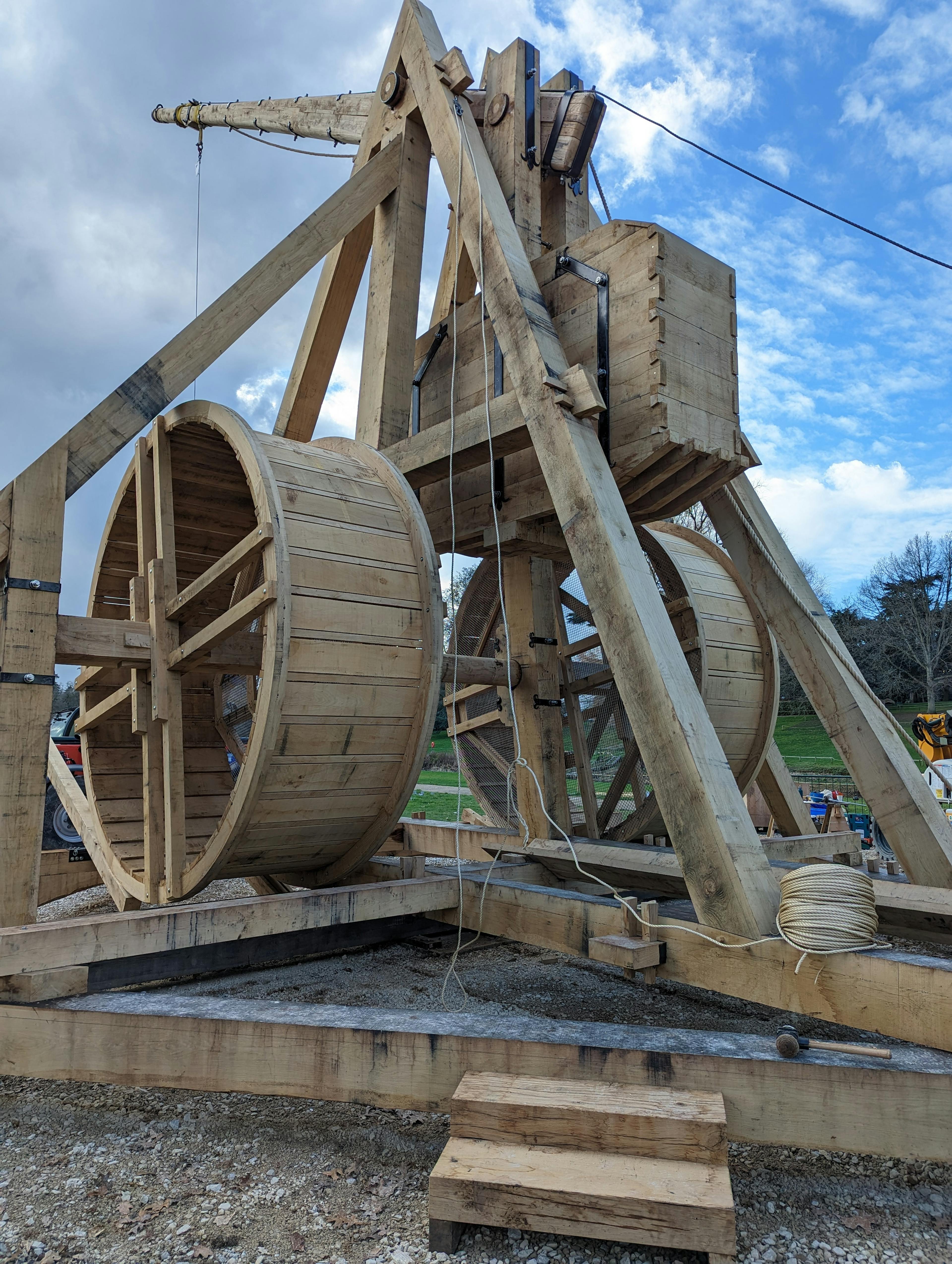 A full scale working oak and ash trebuchet at Warwick Castle