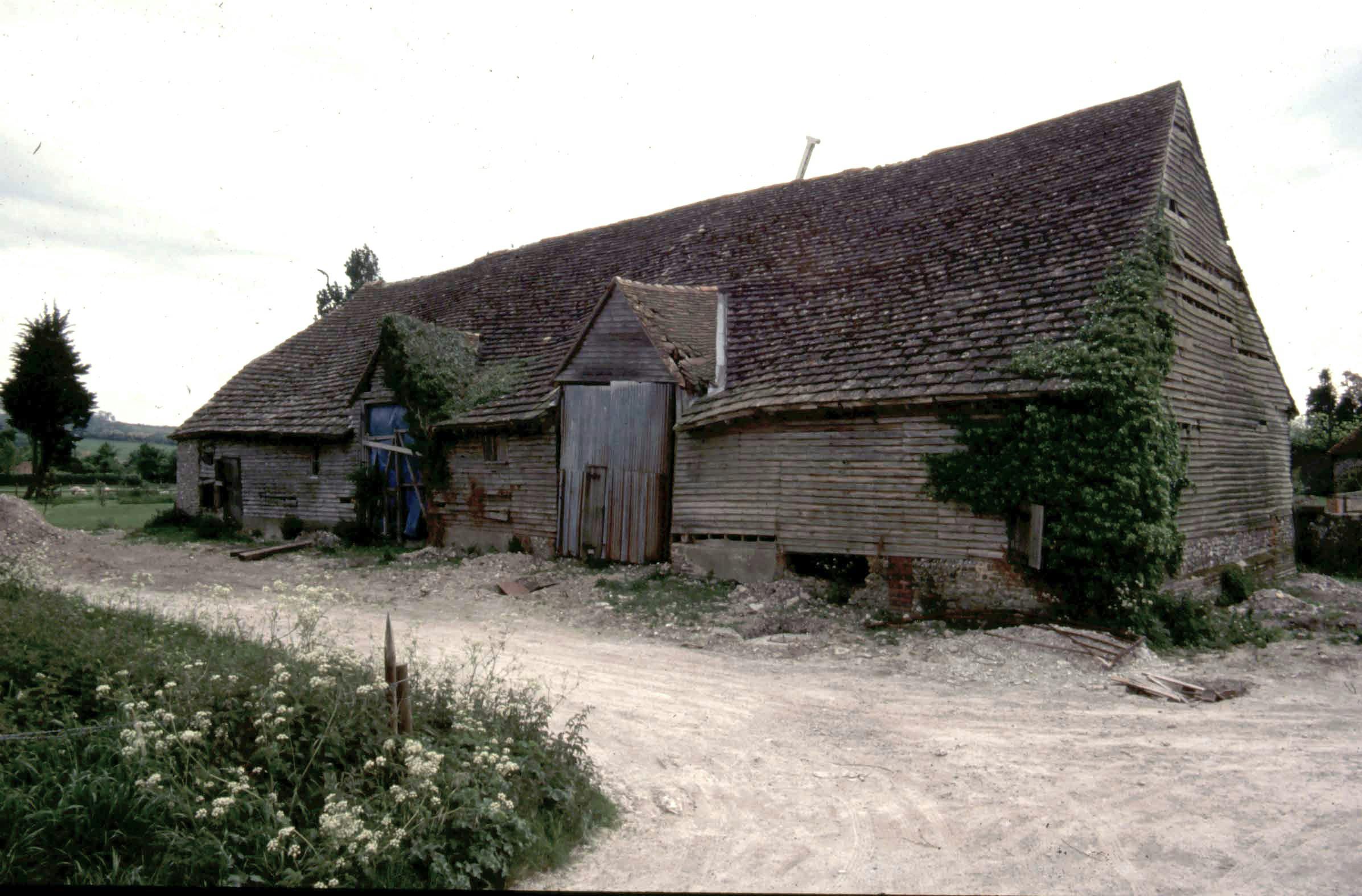 Charlton Court a 14th century barn in East Sussex