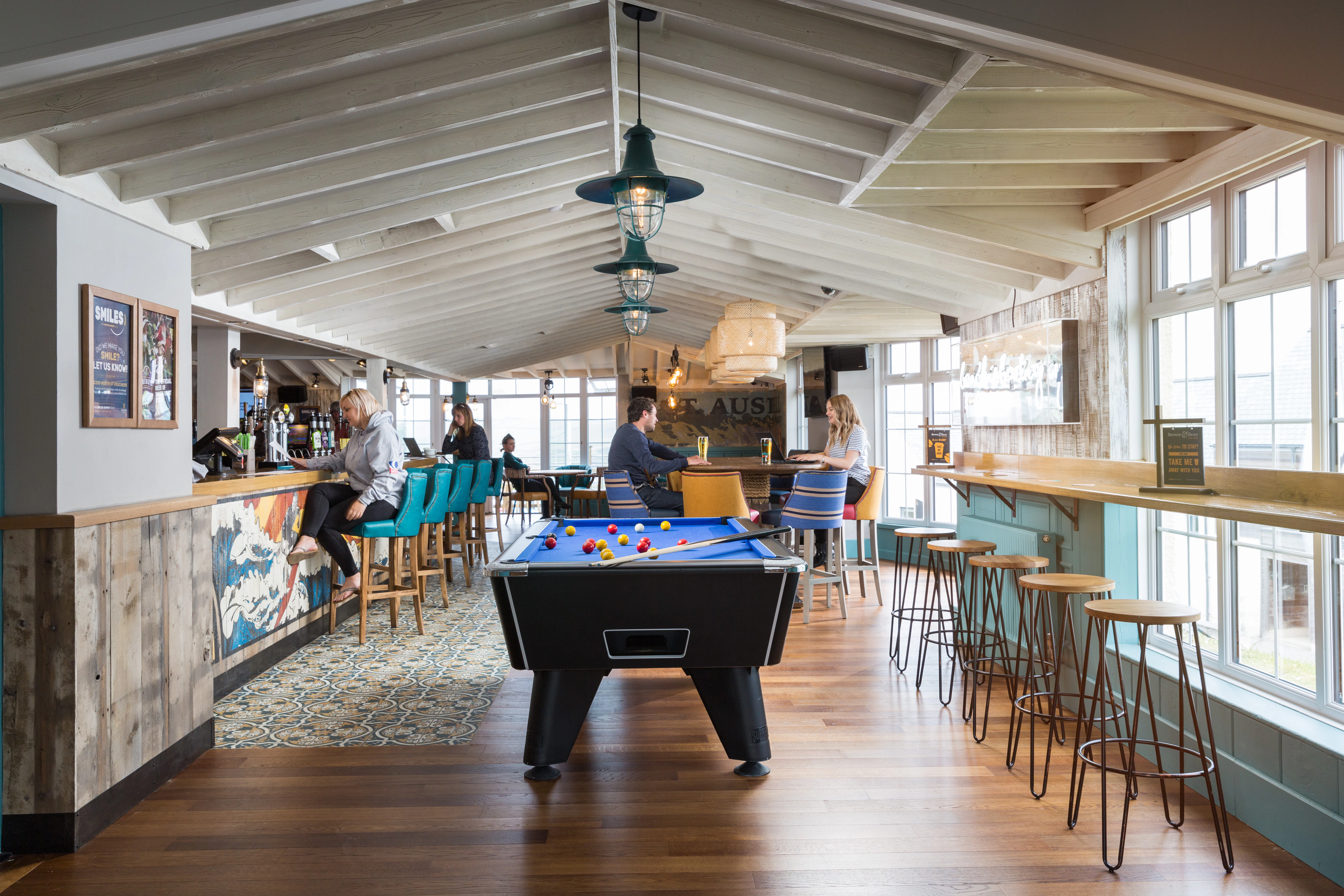 Larch glulam bar and restaurant with sea views
