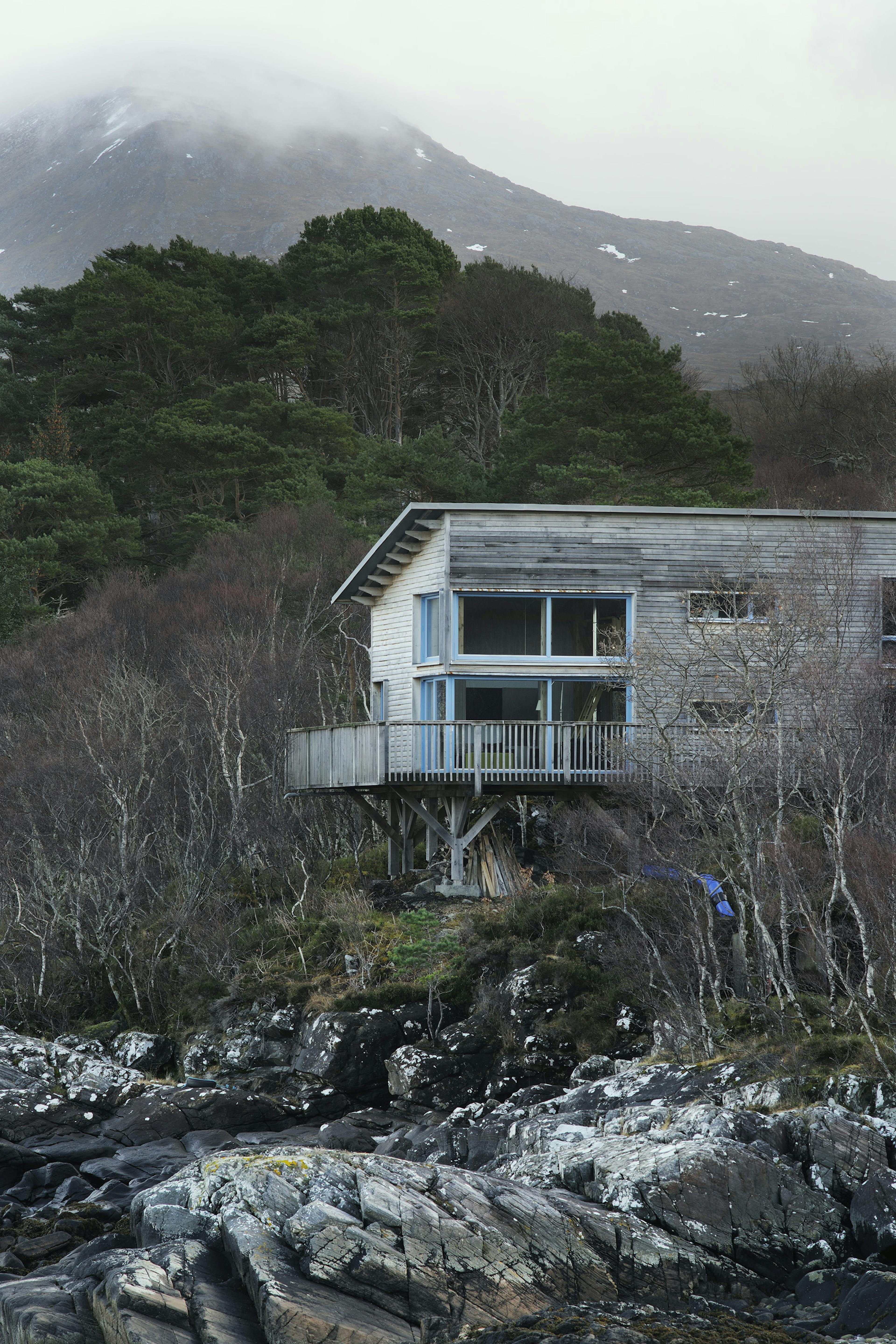 A hybrid Douglas fir and oak-framed home located on the shores of Loch Ailort