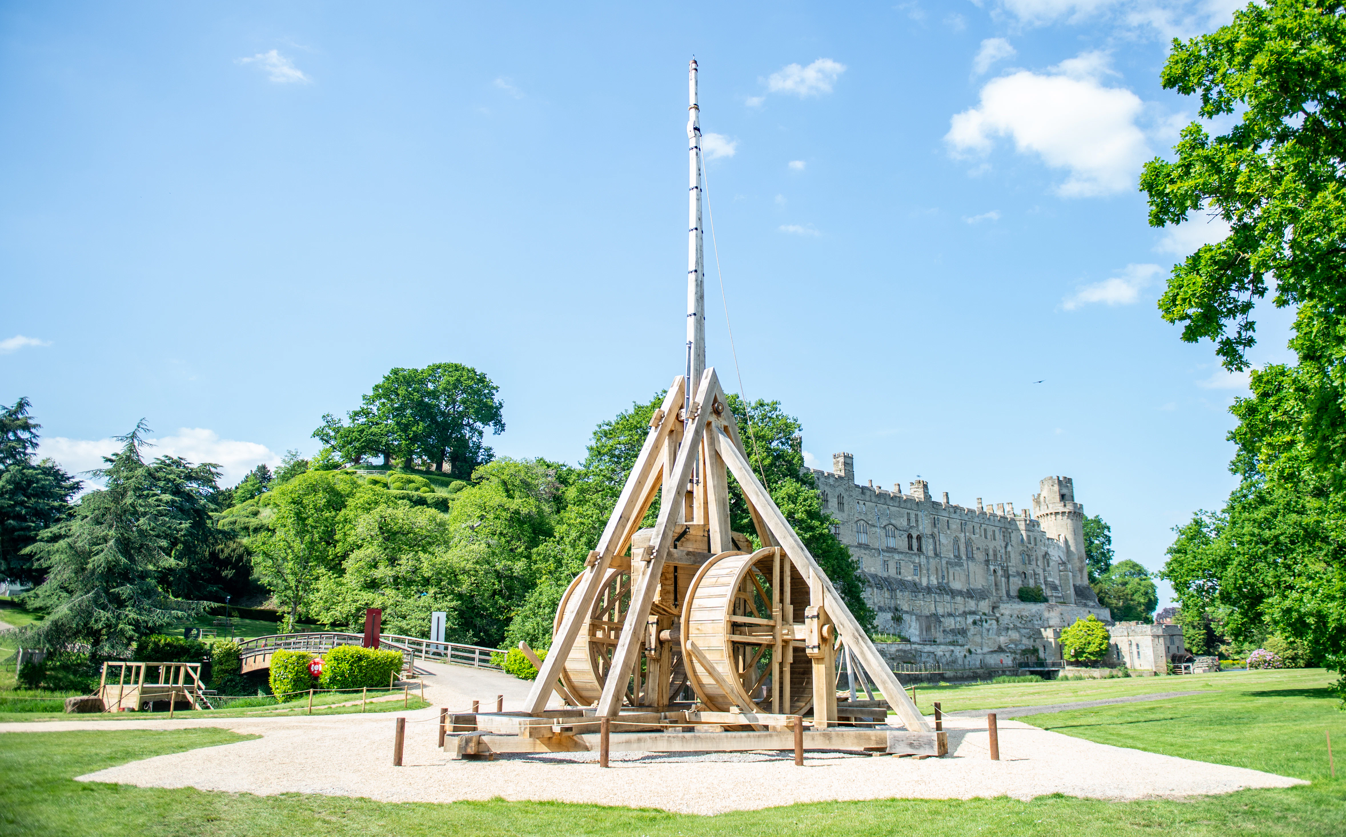 A full scale working oak and ash trebuchet at Warwick Castle
