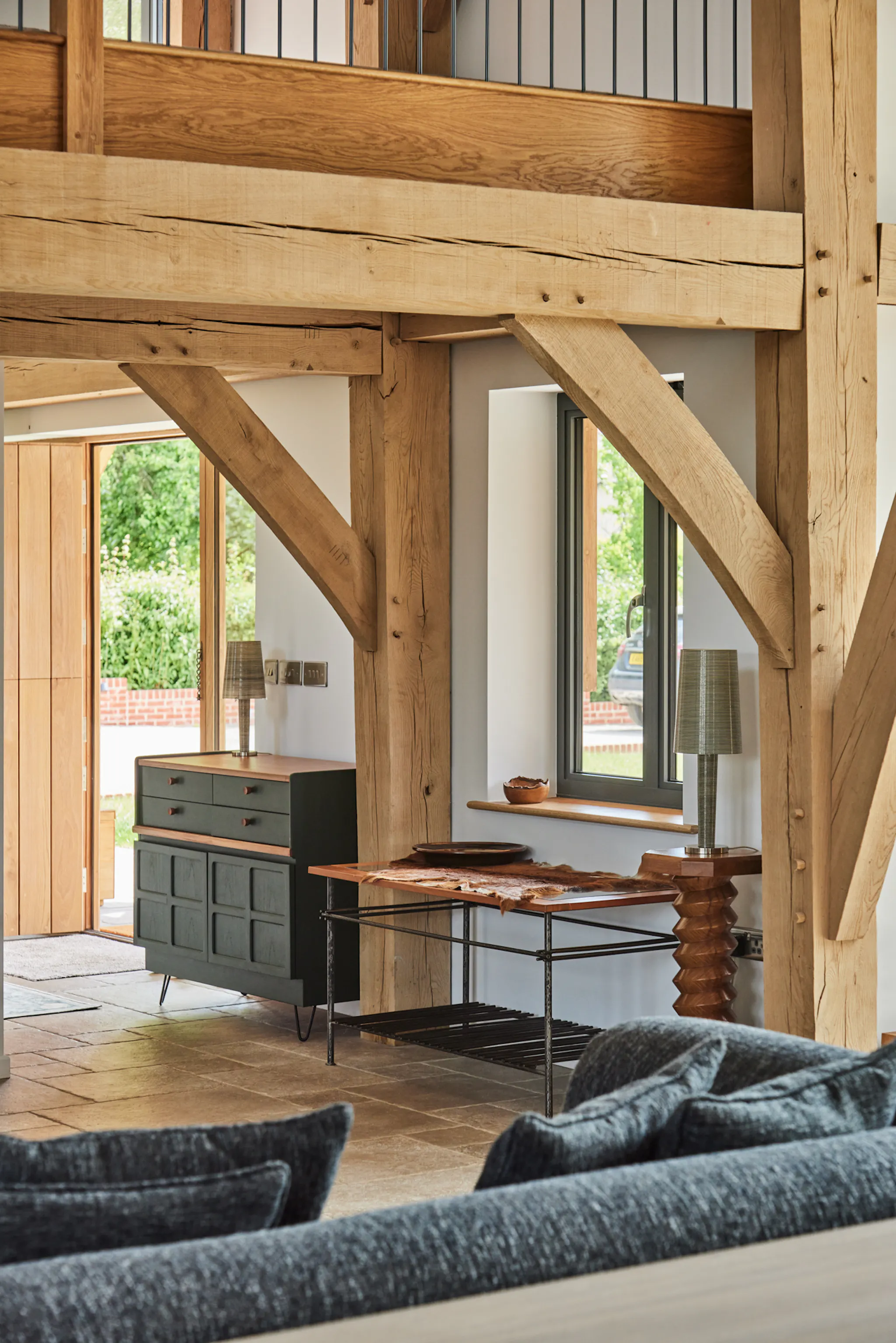 Large oak-framed bespoke home – Carpenter Oak