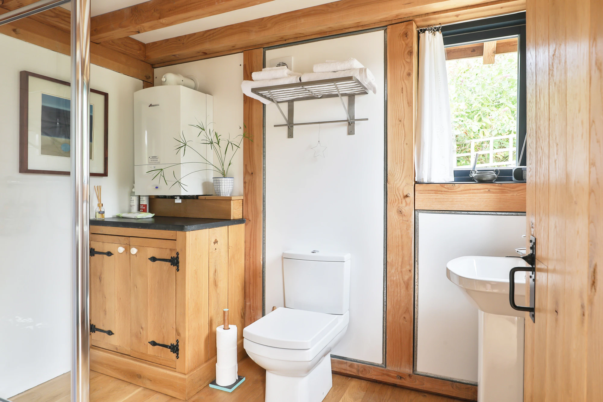 A Douglas fir framed living room bathroom