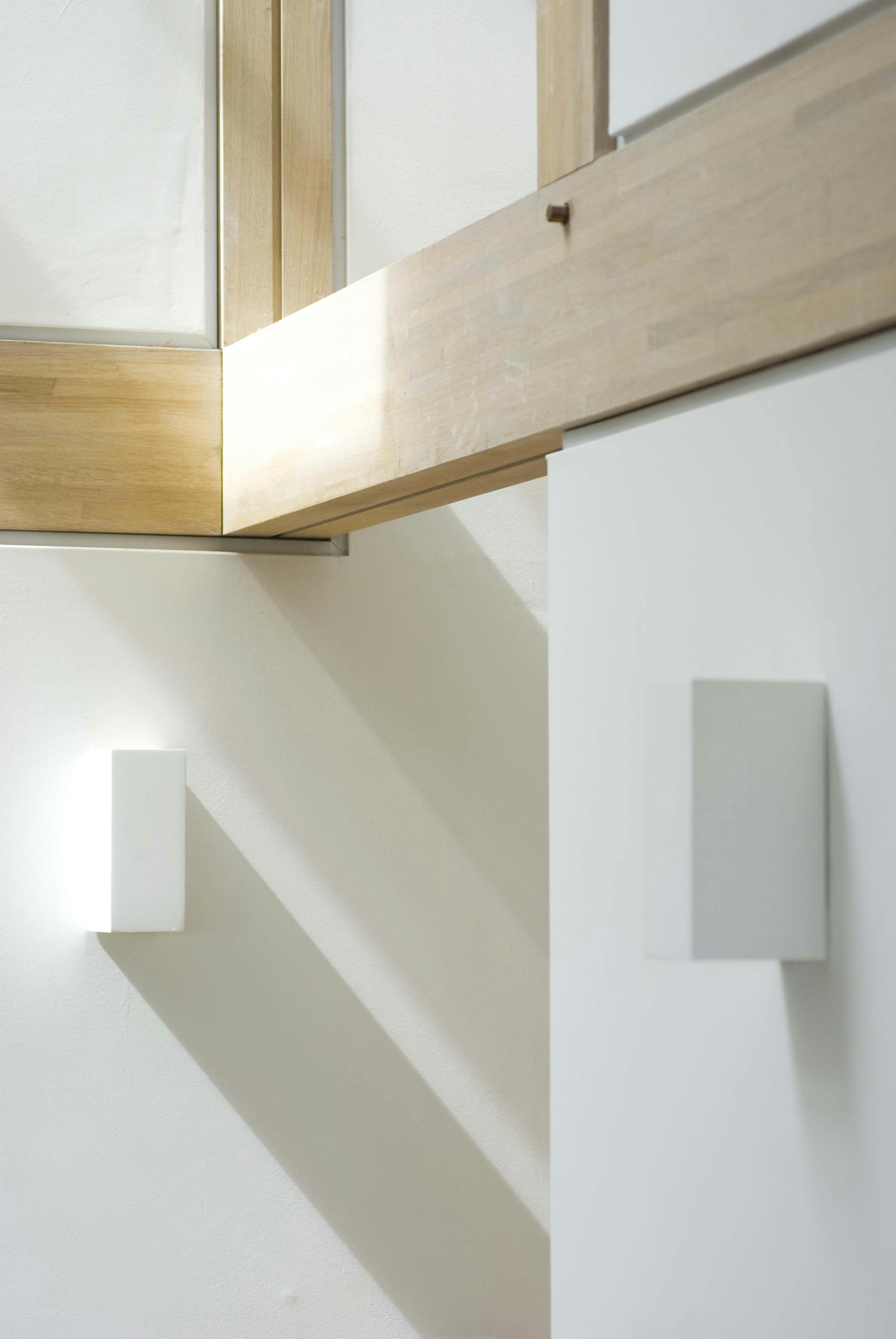 A join of a section of the frame in an oak glulam framed house