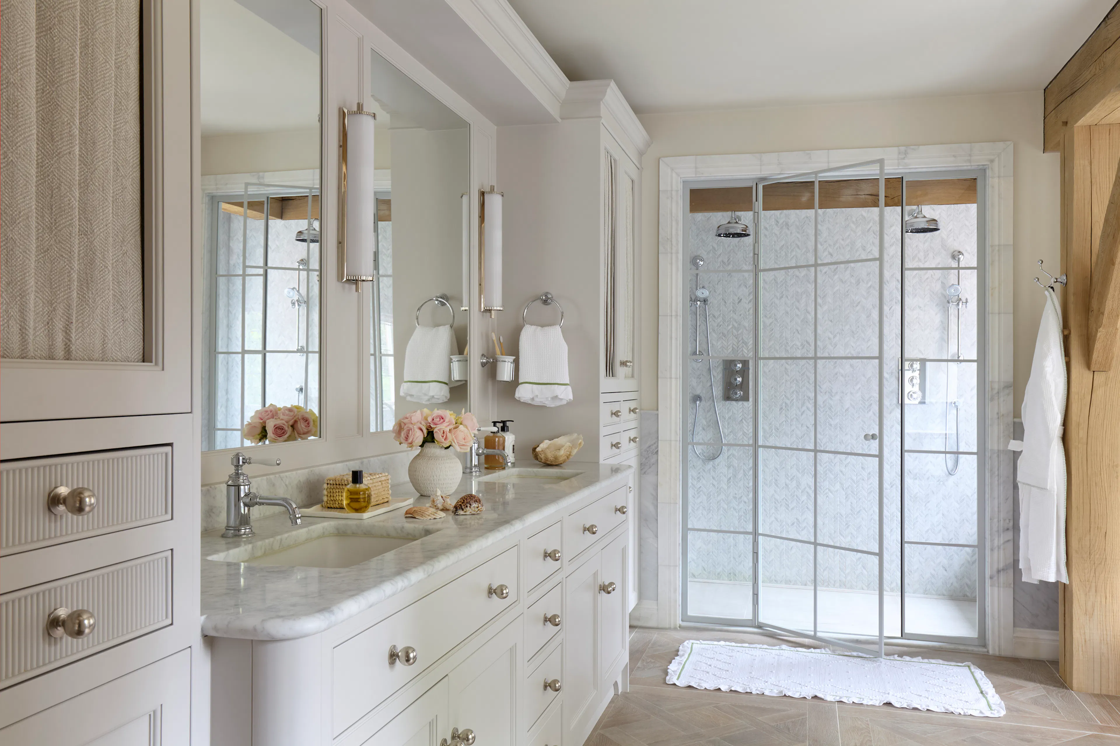 A double walk in shower in a large 6 bedroom oak framed home