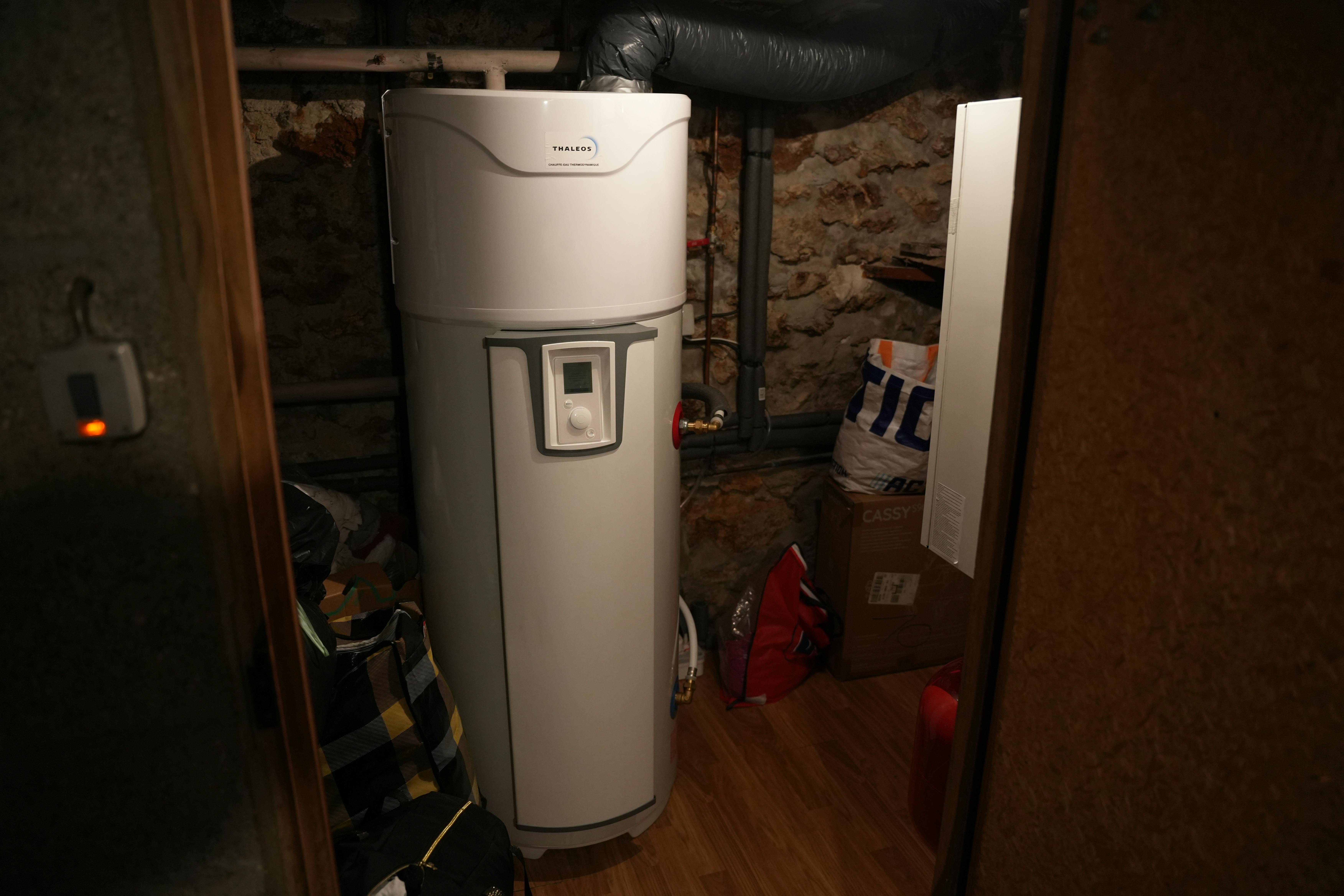 Visuel d'une installation d'un ballon thermodynamique chez Monsieur Gebrail à Savigny-sur-orge