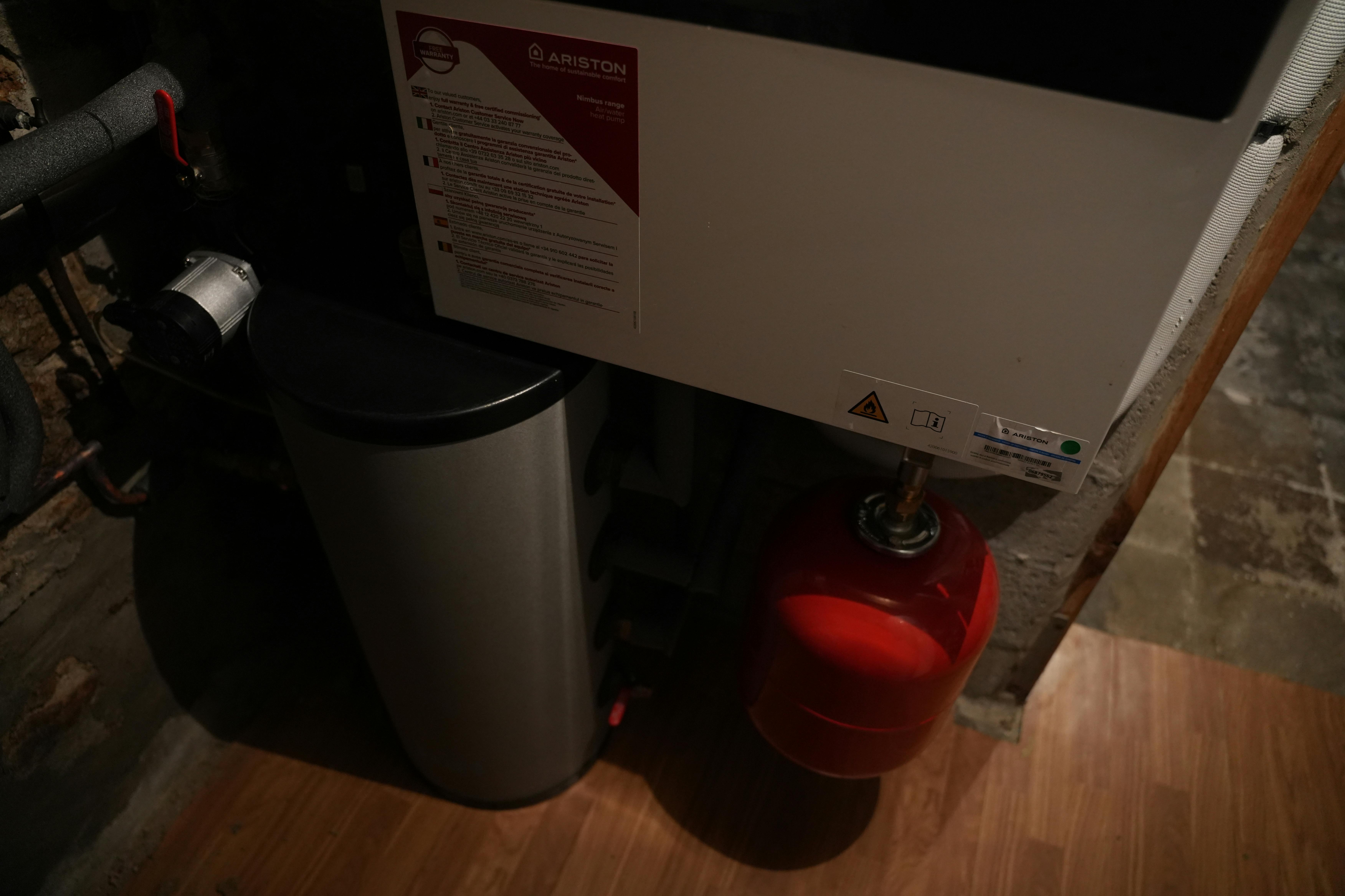 Visuel d'une installation d'un ballon thermodynamique chez Monsieur Gebrail à Savigny-sur-orge