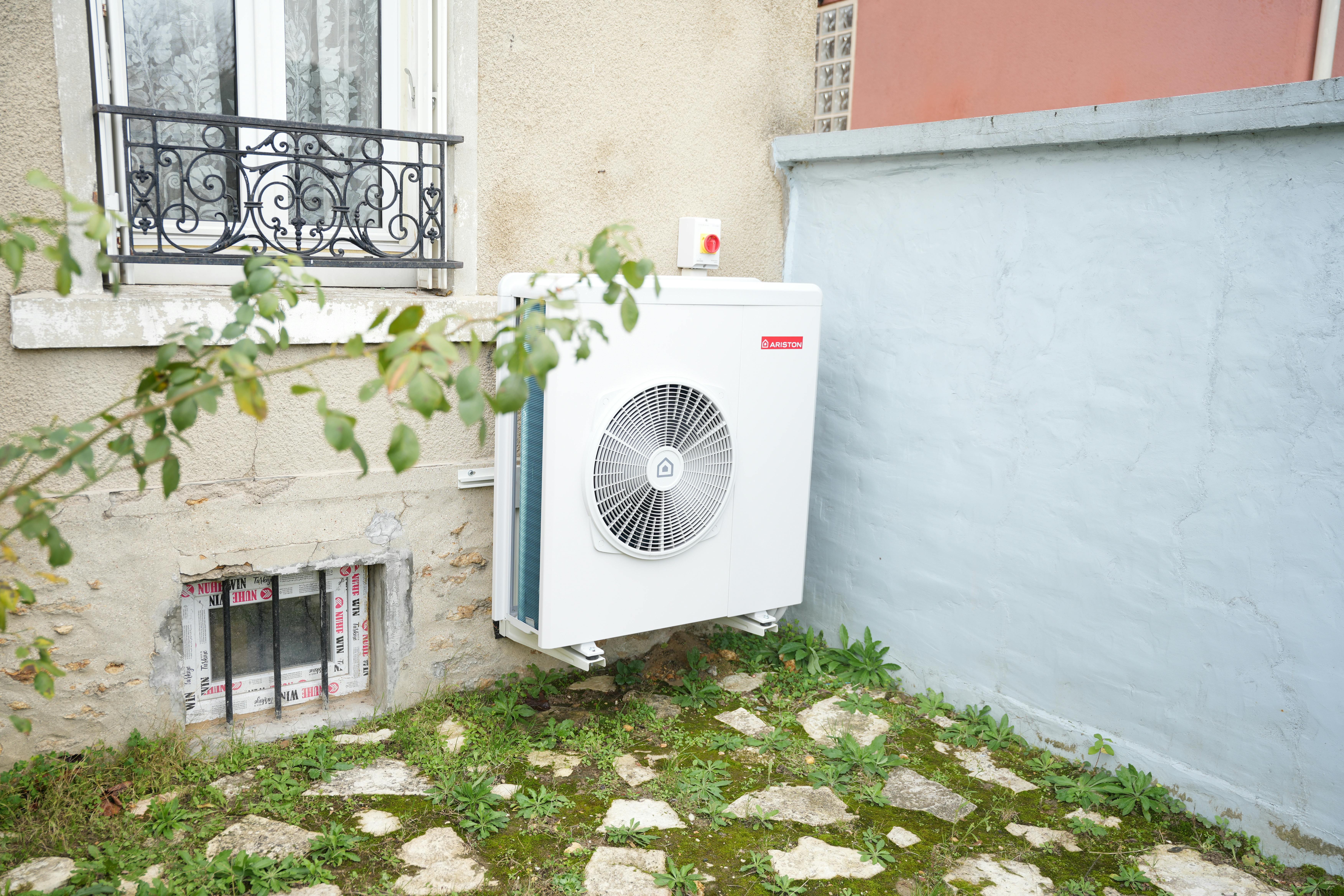 Pompe à chaleur air eau unité extérieure