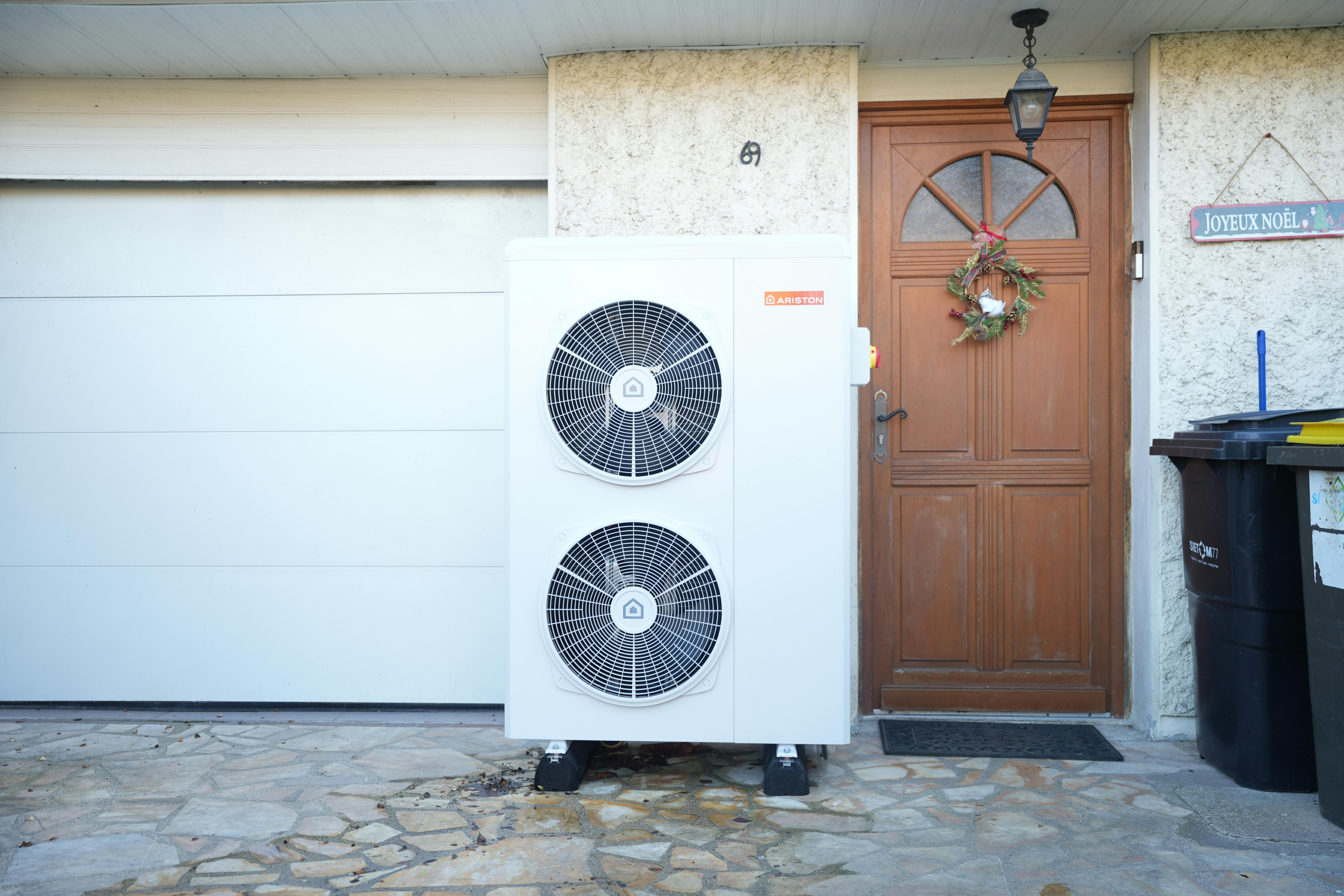 Pompe à chaleur air eau installée chez Monsieur Dalinval