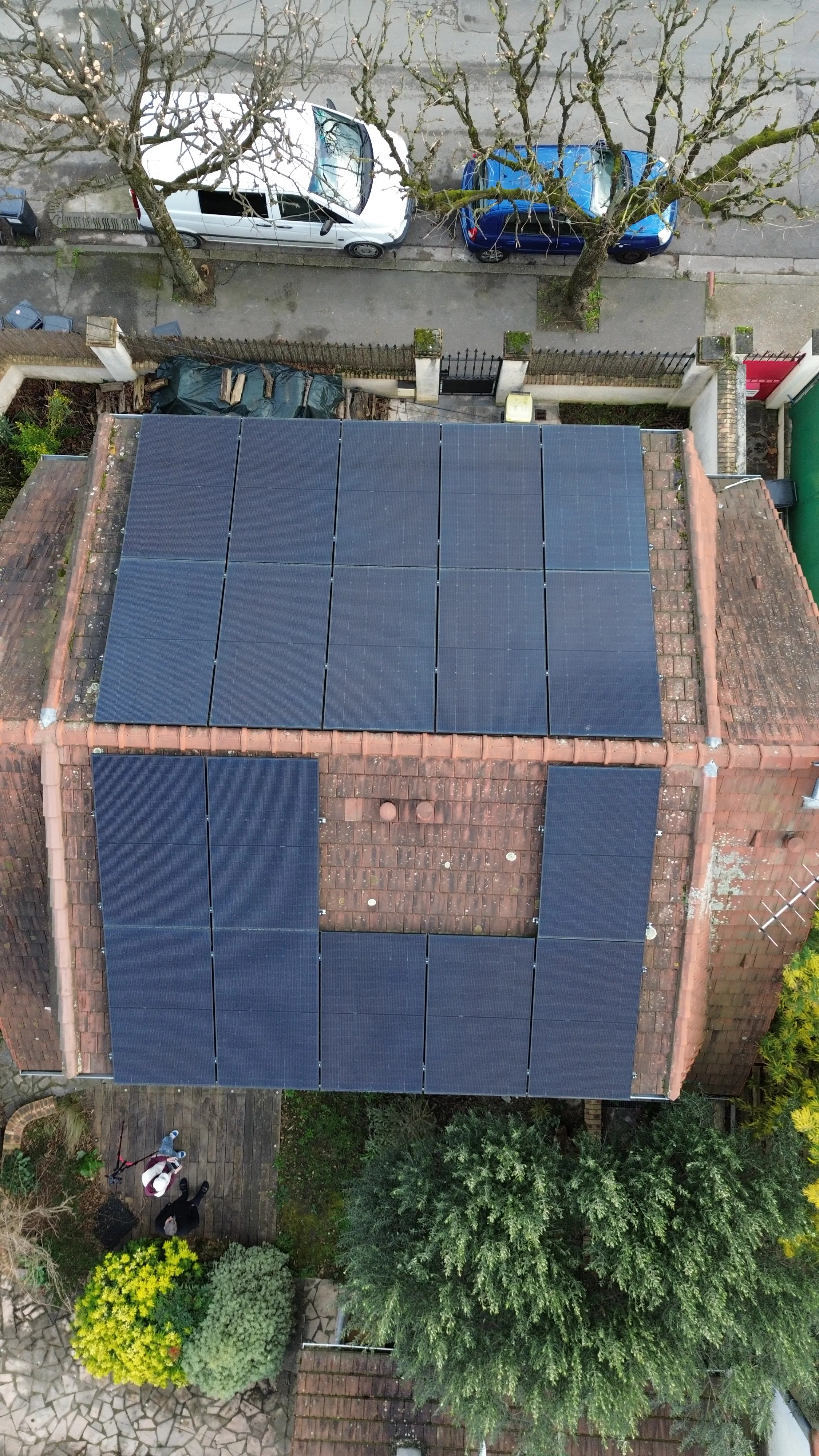 panneaux solaires chez monsieur Boyer sur le côté de sa maison