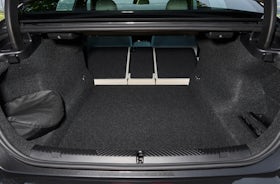 2023 BMW 5 Series boot