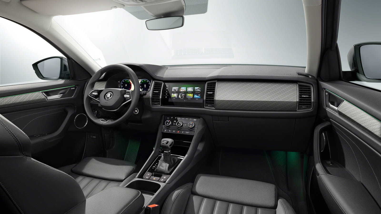 skoda-kodiaq-interior-y-maletero-carwow