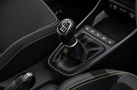 Hyundai i20, 2024, RHD, gear selector