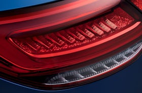 Mercedes-Benz CLS Coupé Azul Espectral faros