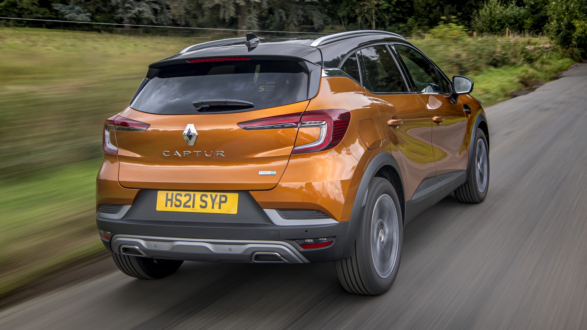 Renault Captur Review 2024 | Price, Interior & Boot Space | Carwow