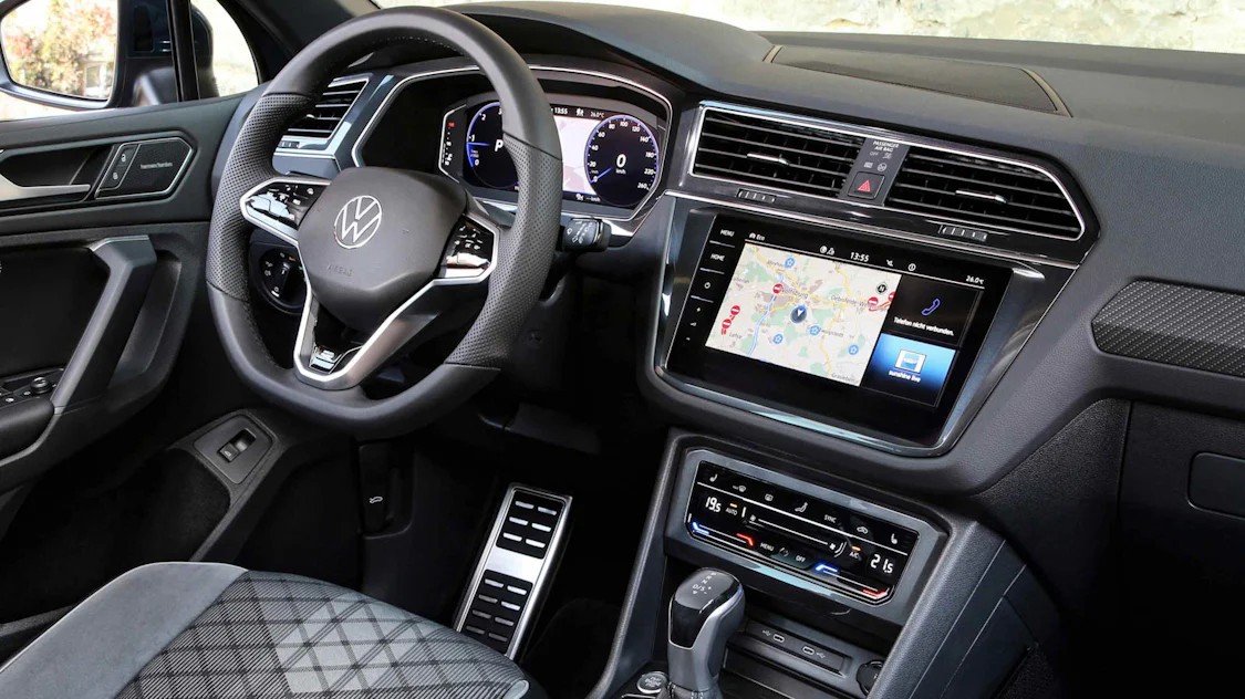 2020 Volkswagen Tiguan Interior Y Maletero Carwow 2020-volkswagen-tiguan-interior-y-maletero-carwow
