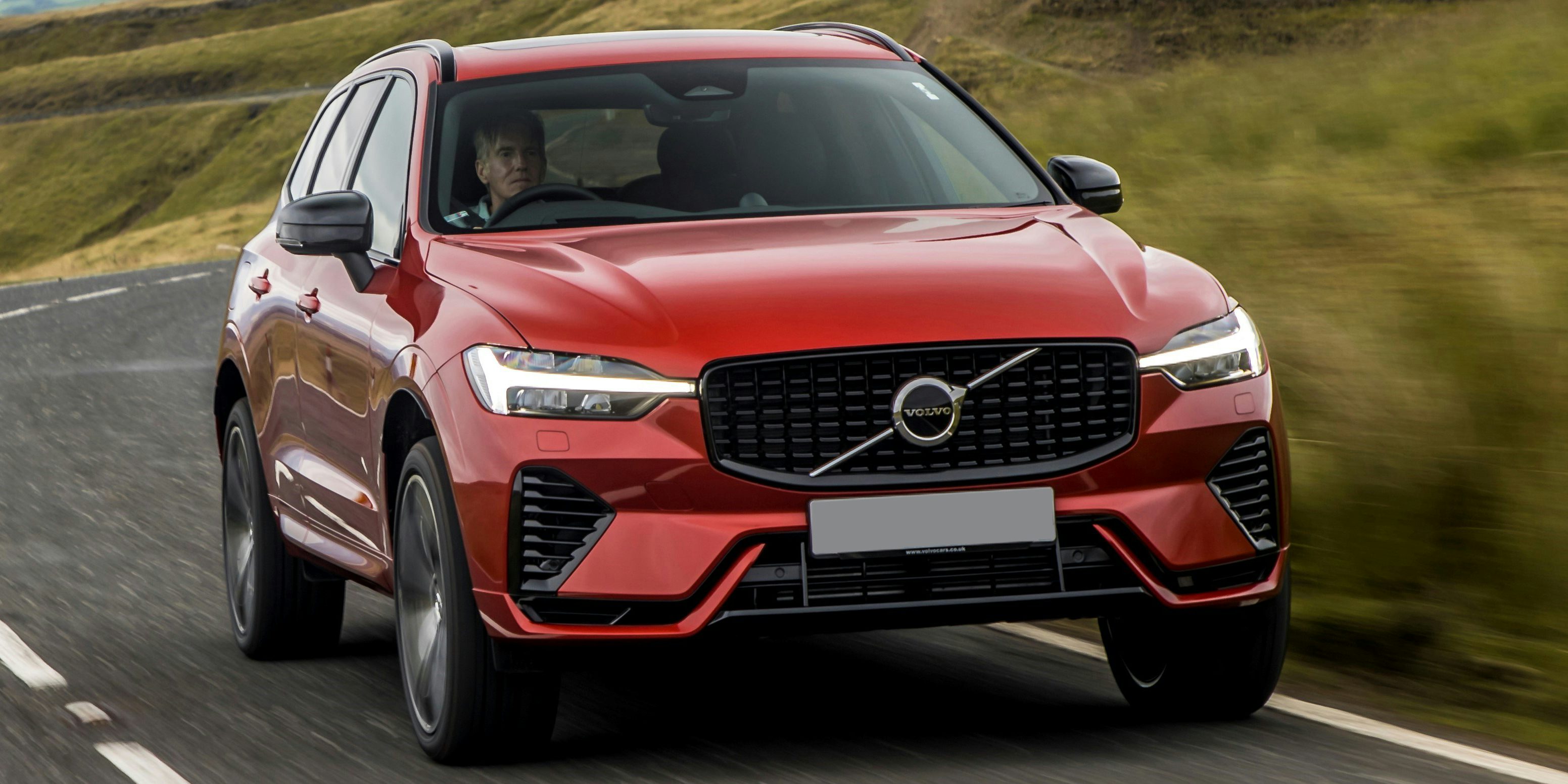 Volvo XC60 Review 2025 Boot Space, Price Interior Carwow