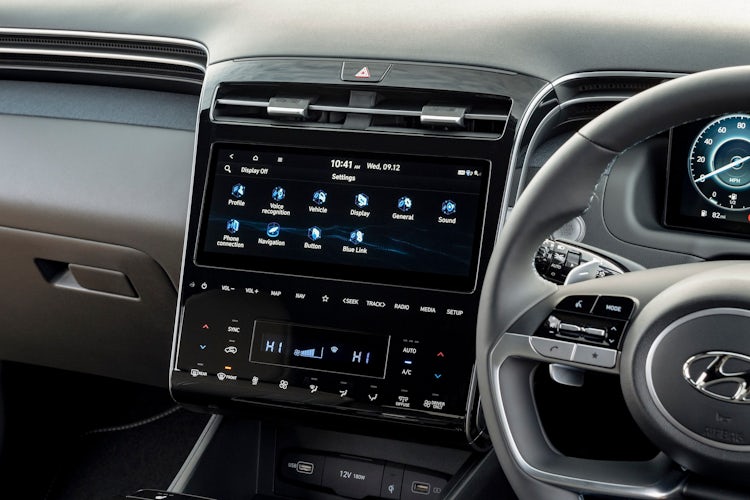 Hyundai Tucson Review 2024  Interior, Reliability, MPG & Price