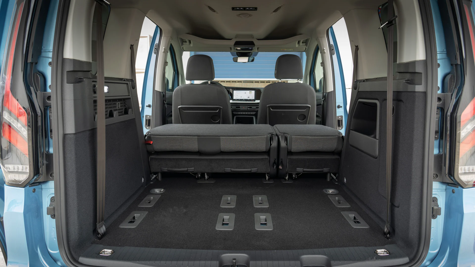 Ford Tourneo Connect Interior Y Maletero Carwow ford-tourneo-connect-interior-y-maletero-carwow
