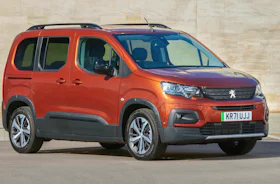 Peugeot e-Rifter Review 2024 | Performance & Pricing | Carwow