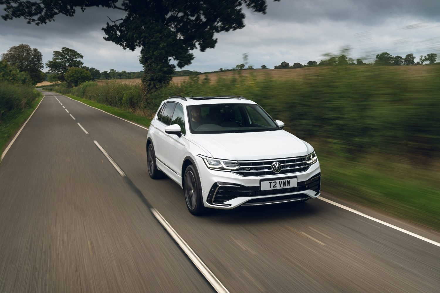 VW Tiguan Review 2025 Interior, Boot Space Price Carwow