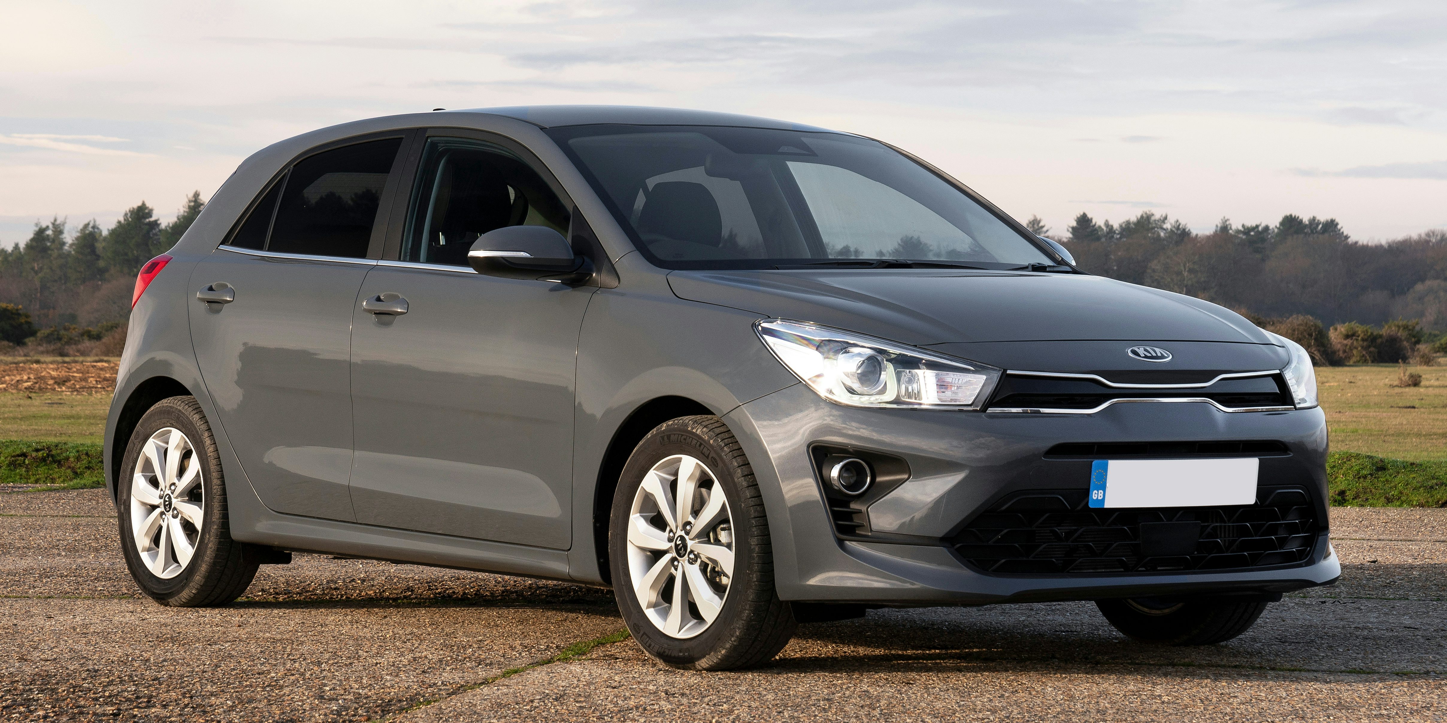 Kia Rio Review 2025 Performance Pricing Carwow