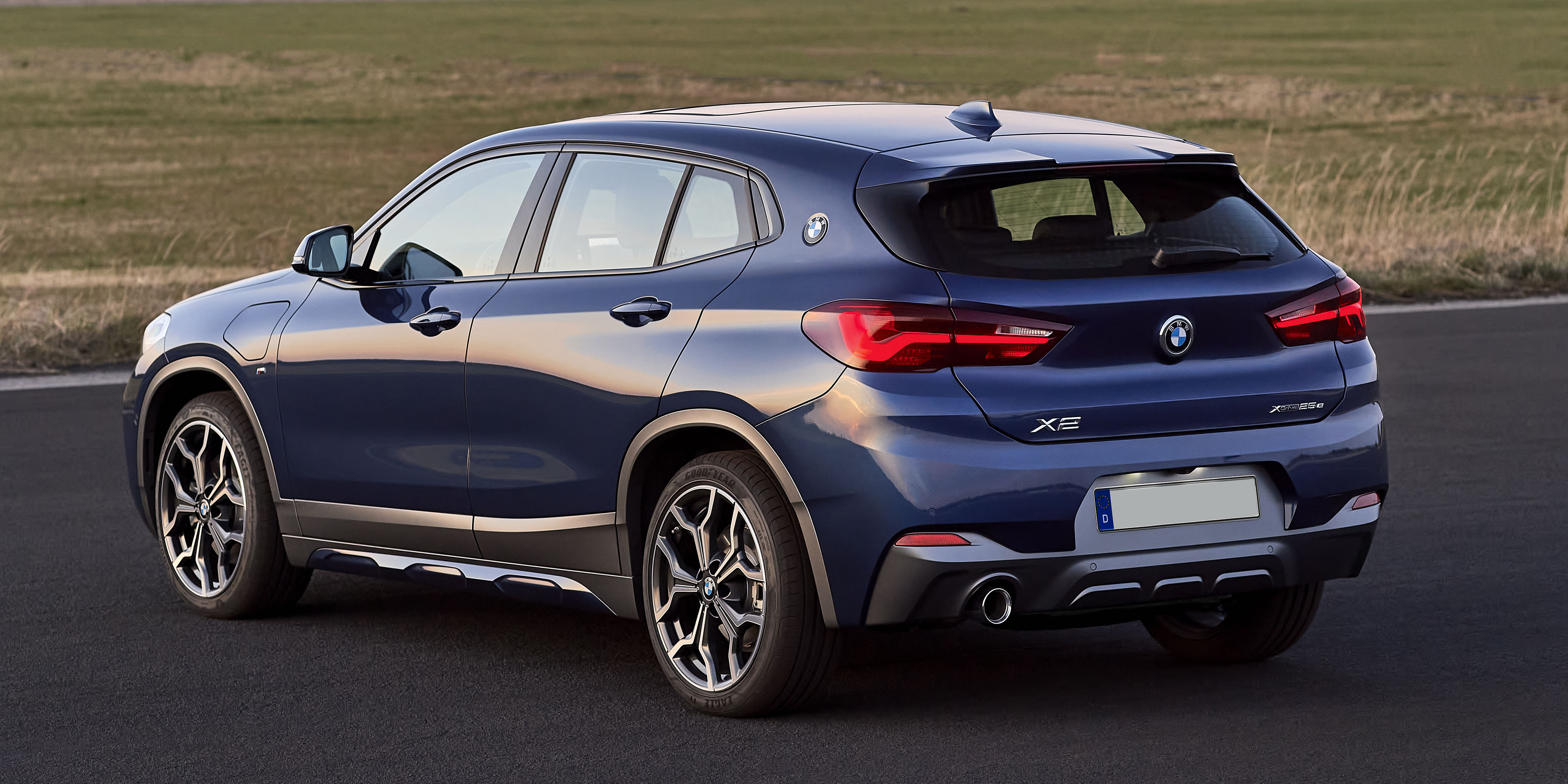 BMW X2 Review 2022 | Performance & Pricing | carwow
