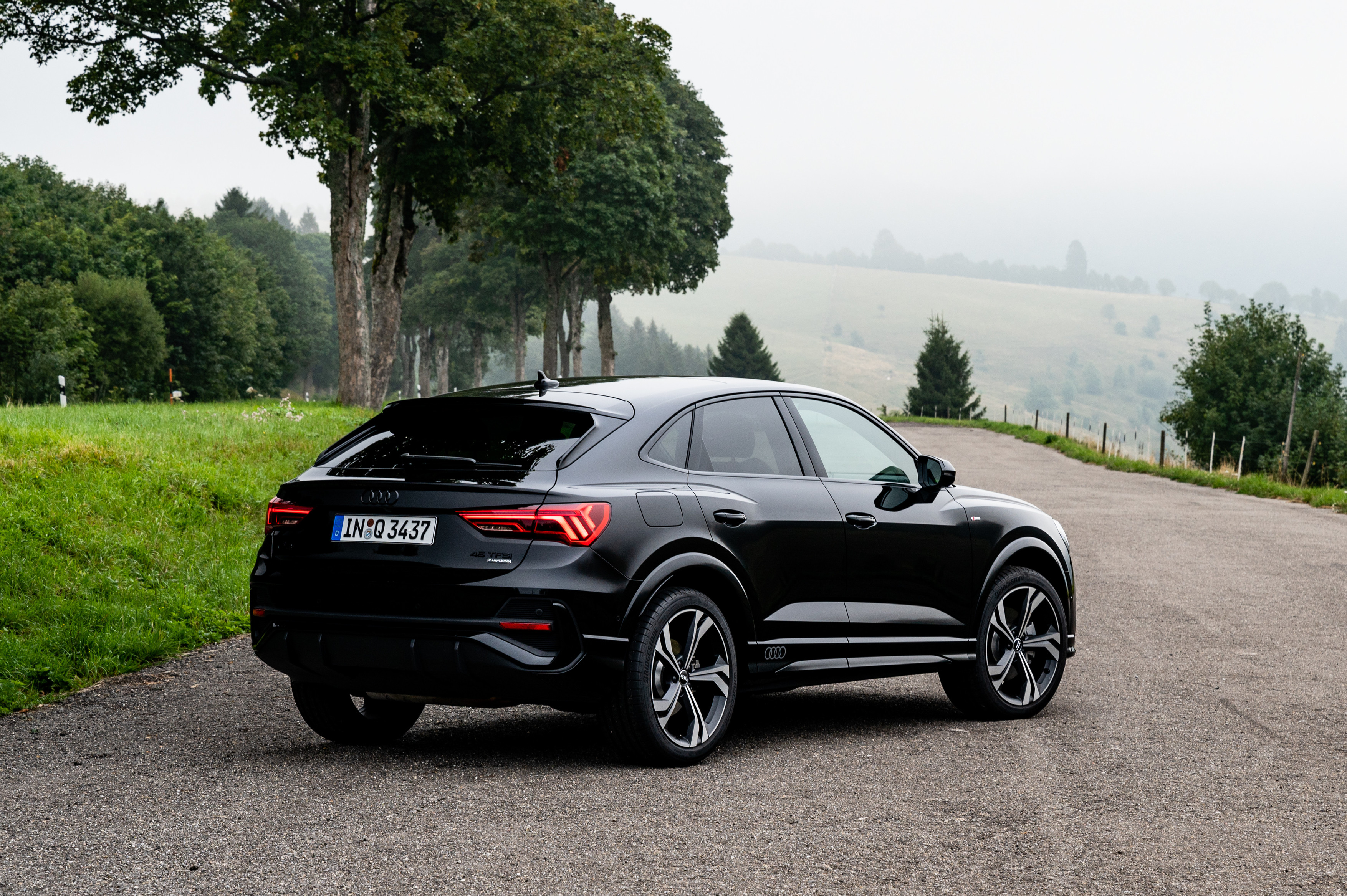 Audi hybrid q3 hotsell