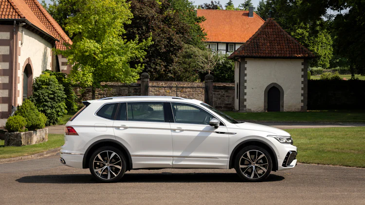 Helfer Sch rfen Tempus Tiguan Led Scheinwerfer Unterschied Effizient helfer-sch-rfen-tempus-tiguan-led-scheinwerfer-unterschied-effizient